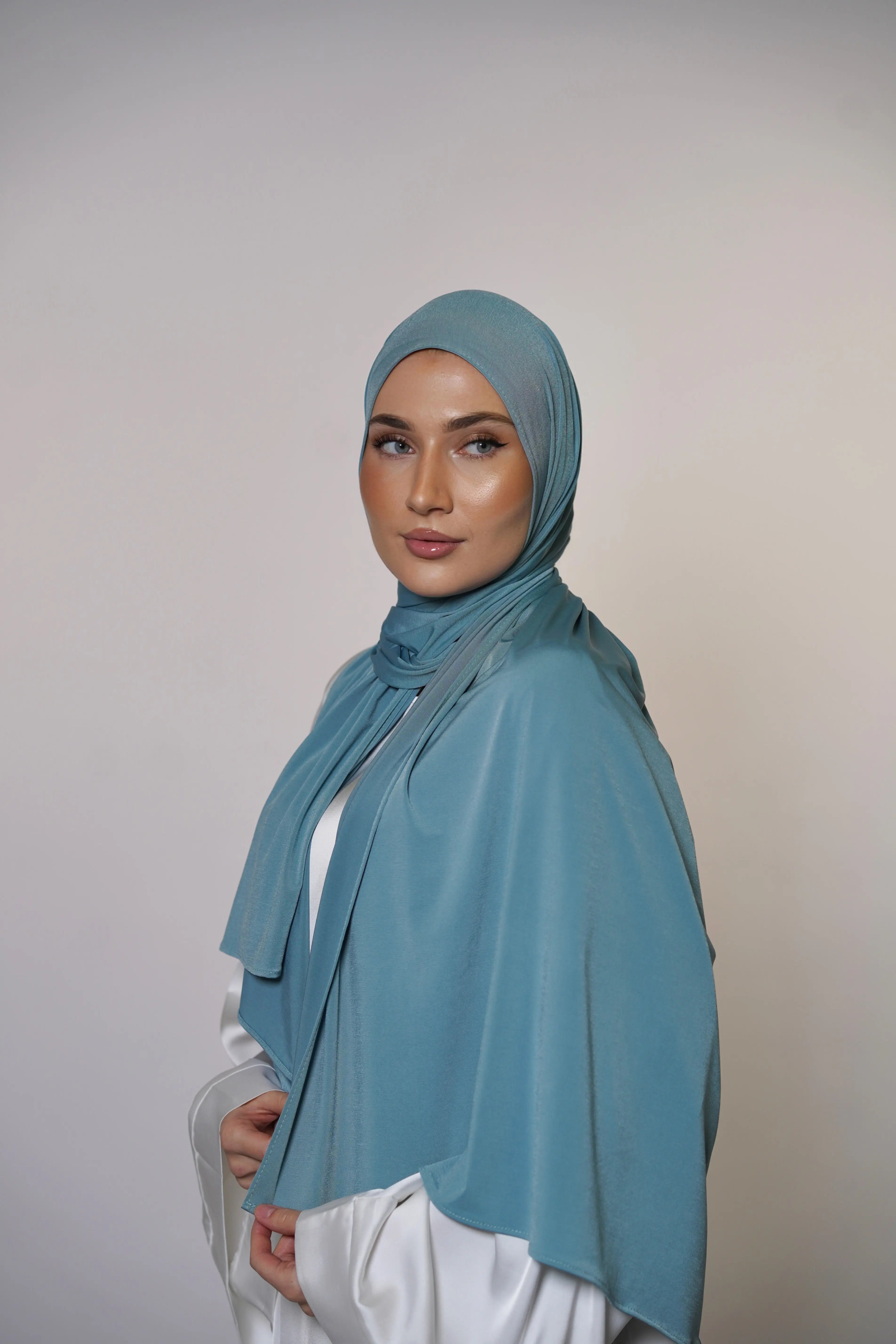 Satin Premium Jersey - sea Losyana.Shop