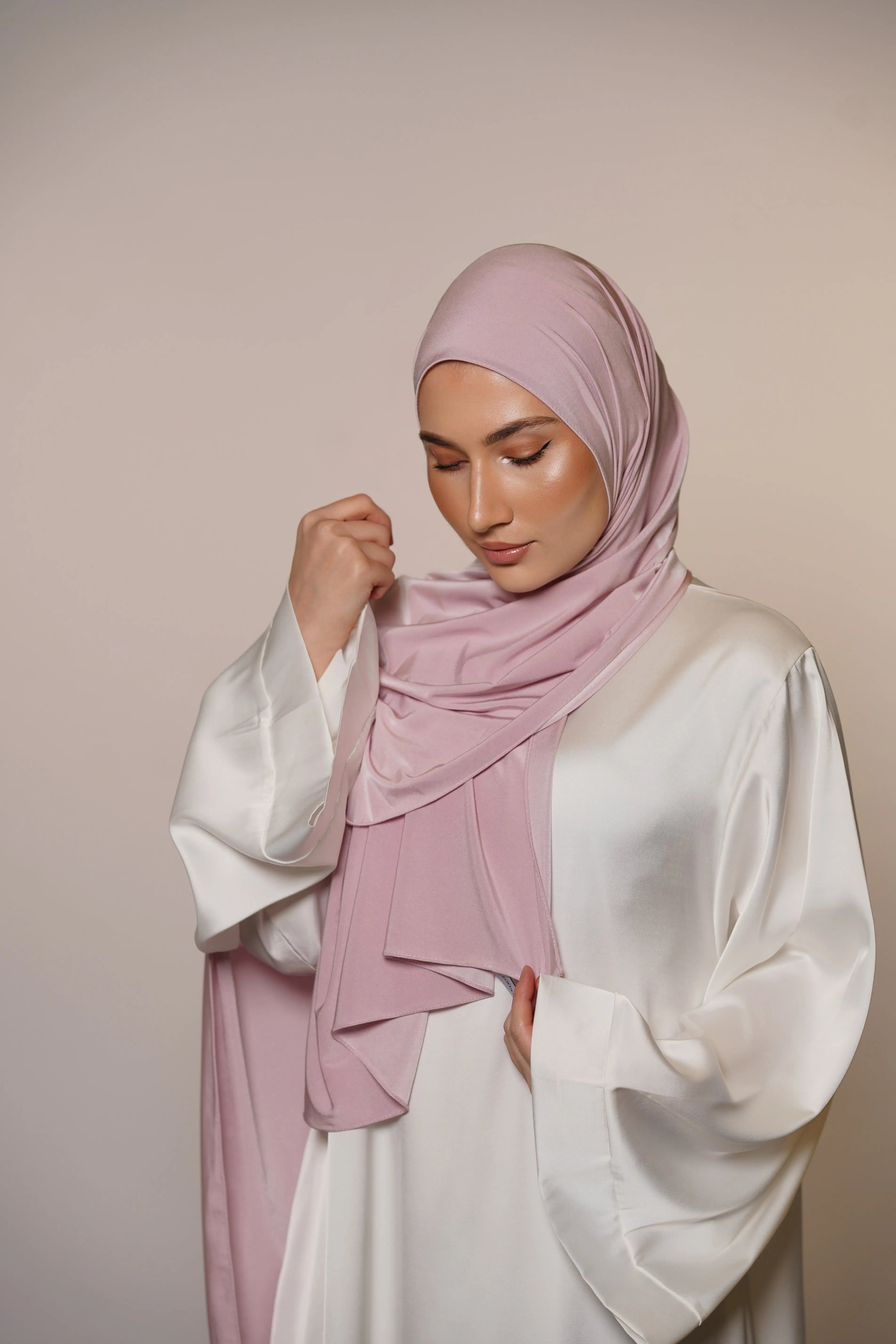 Satin Premium Jersey - amiraa rose Losyana.Shop