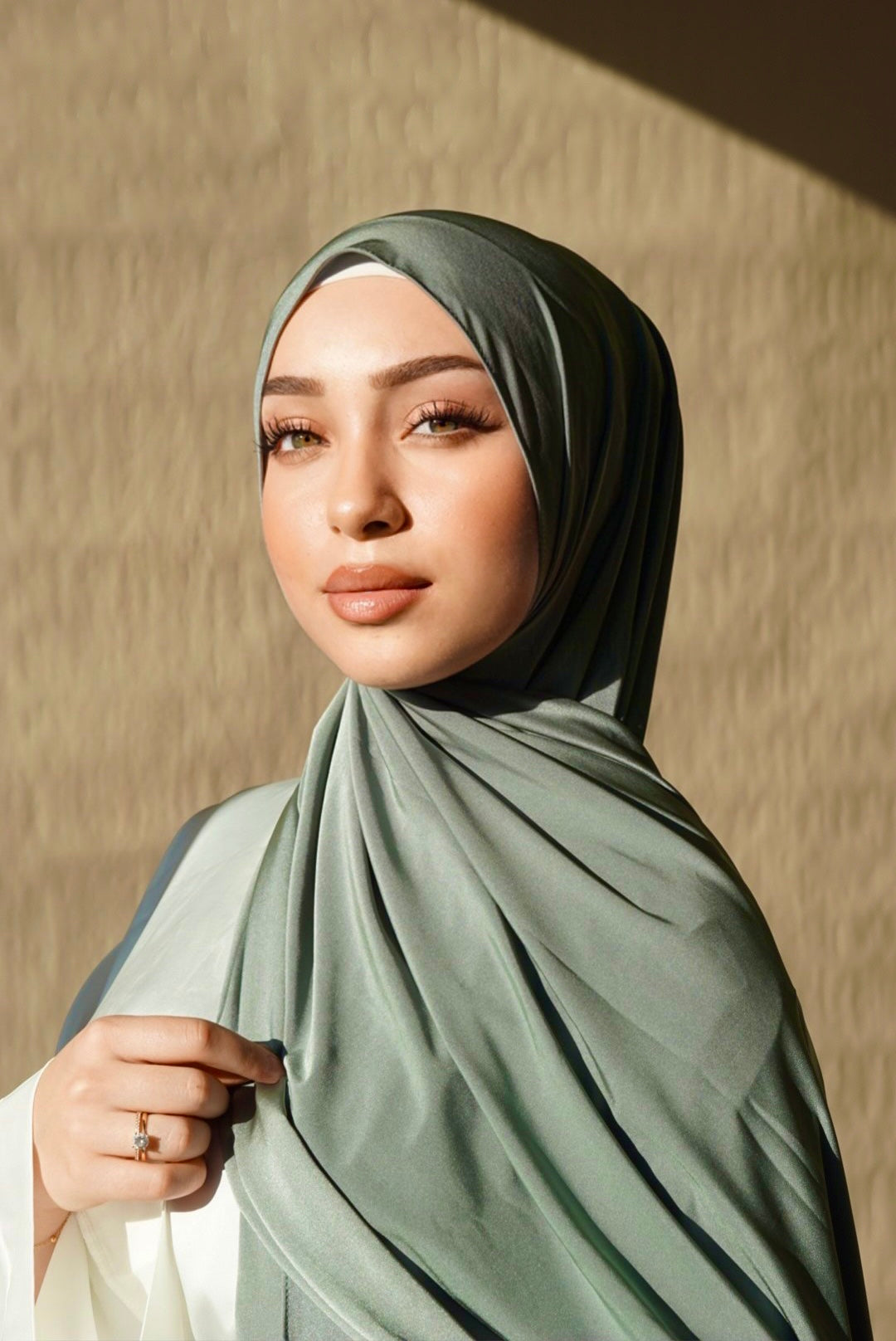 Satin Premium Jersey - olive green