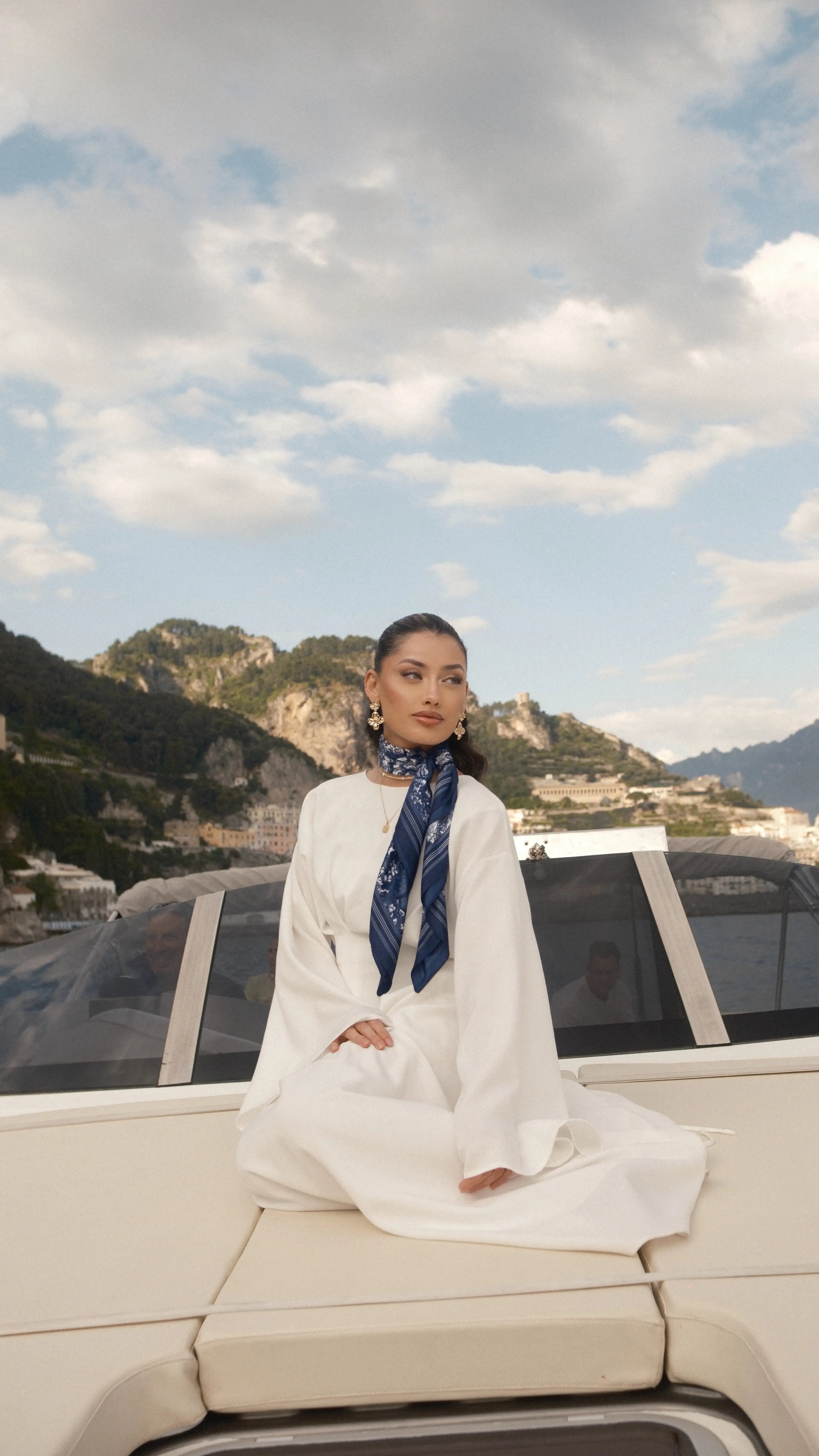 LA BALLEZA CORSET DRESS - WHITE Losyana.Shop