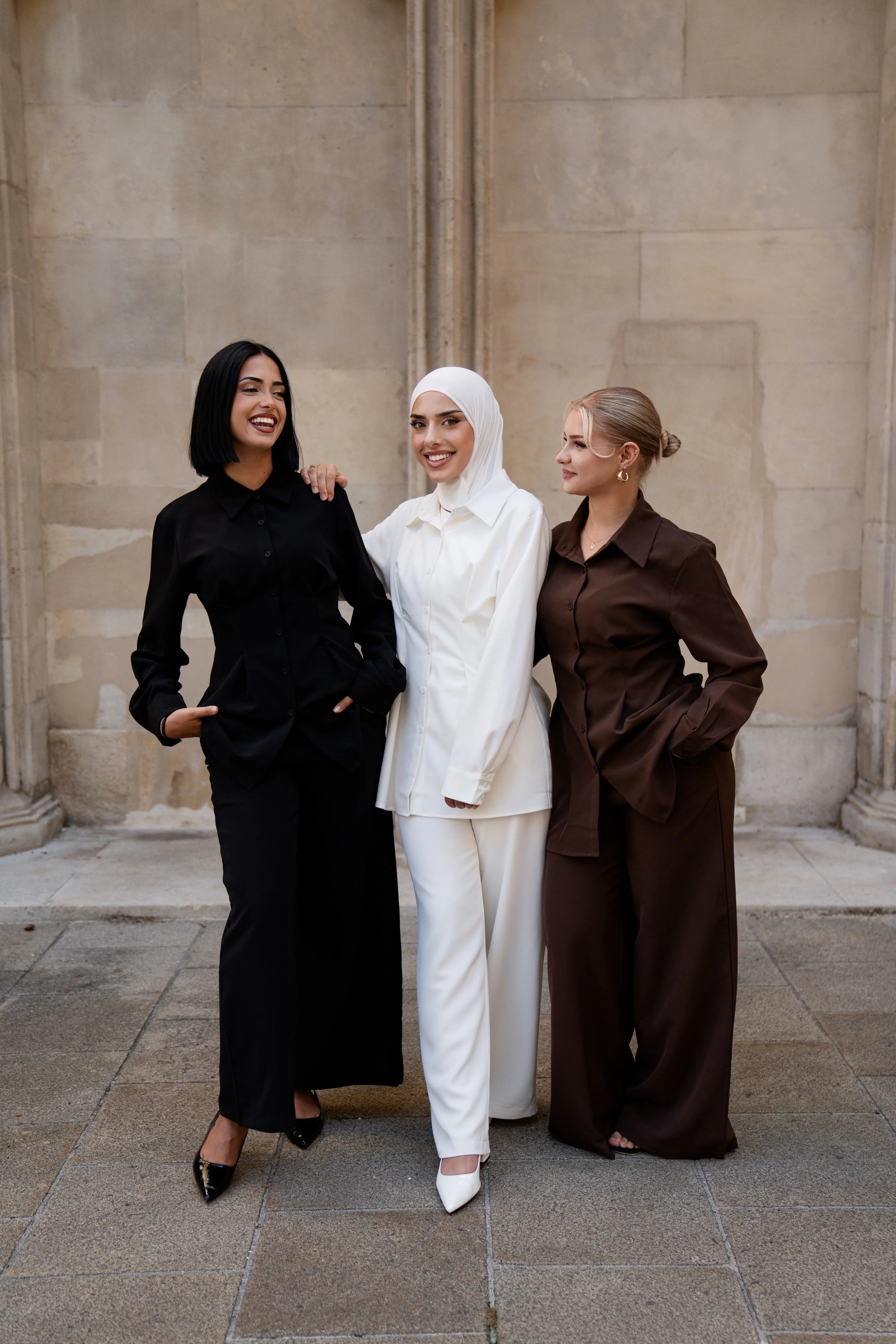 wide leg pants - white Losyana.Shop