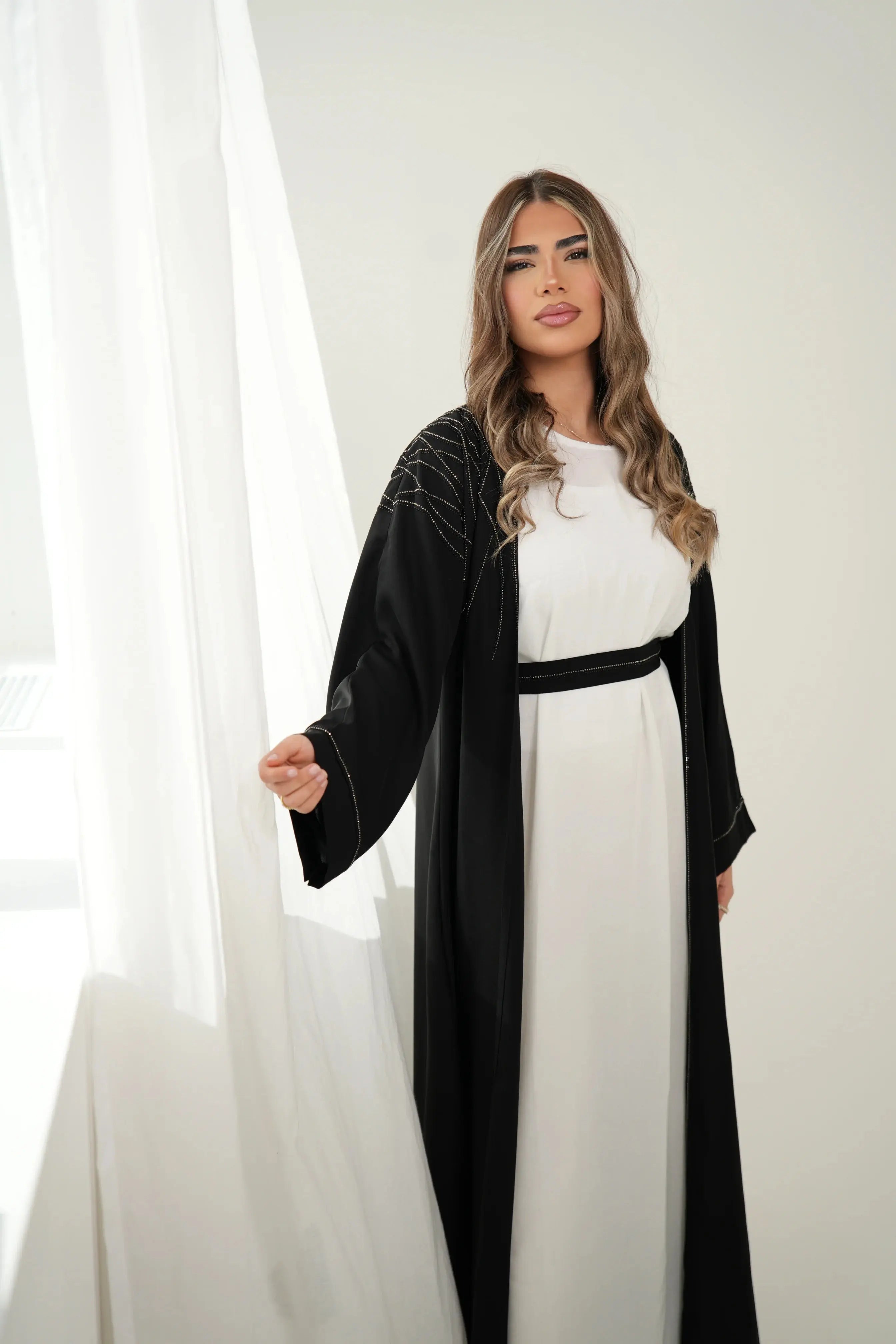 Emirate abaya- black Losyana.Shop
