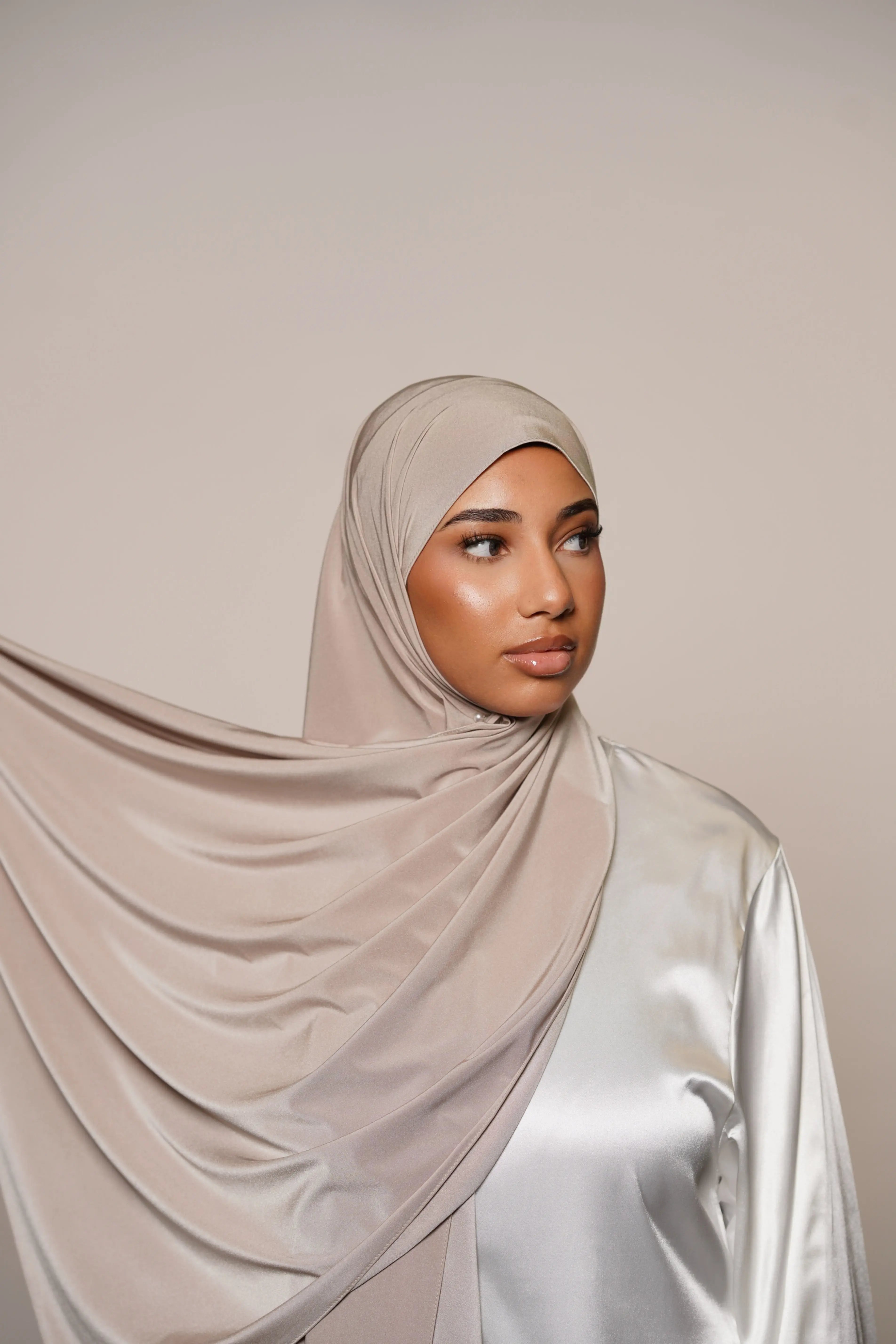 Satin Premium Jersey - creme beige Losyana.Shop