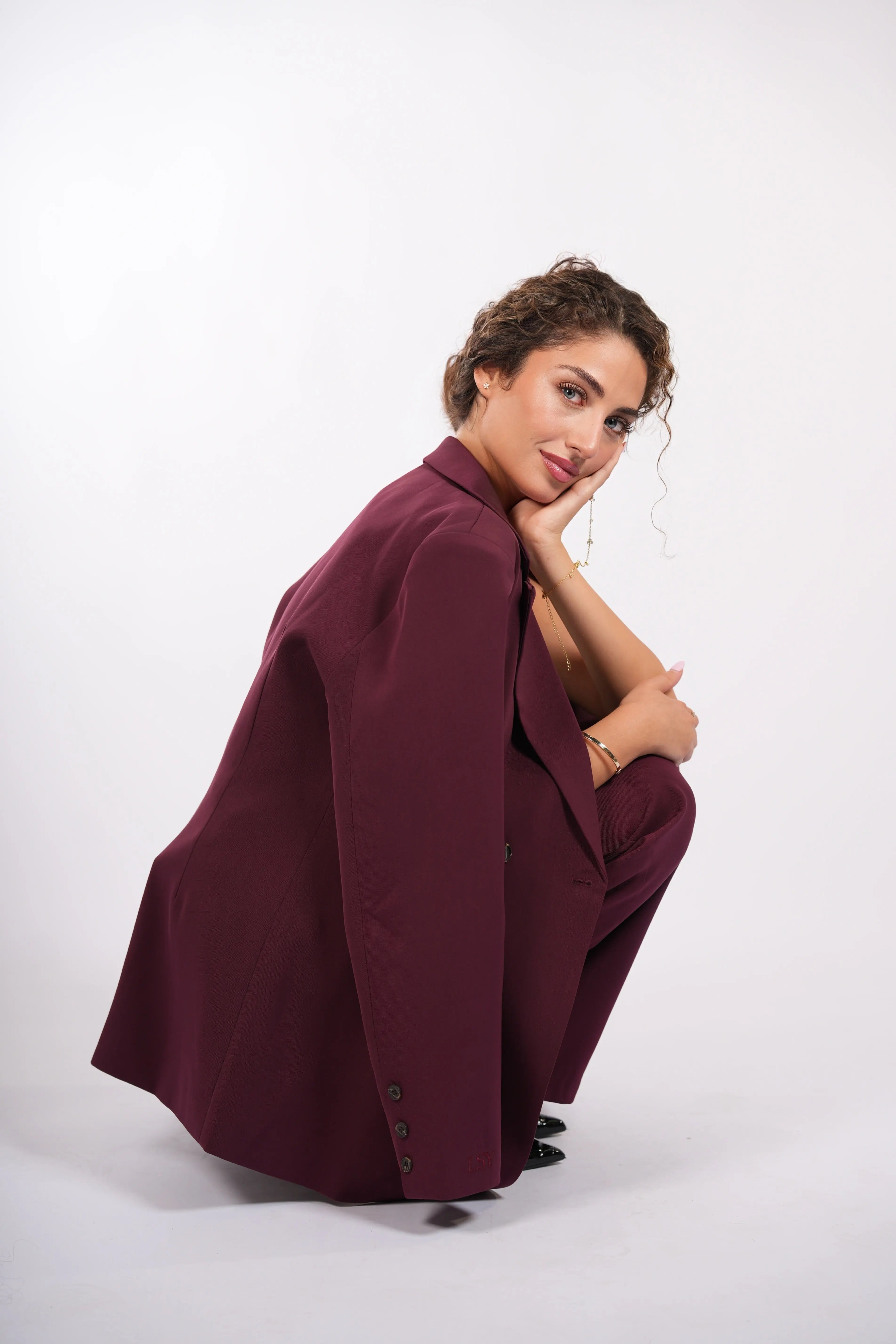 the noble belted blazer - burgundy Losyana.Shop