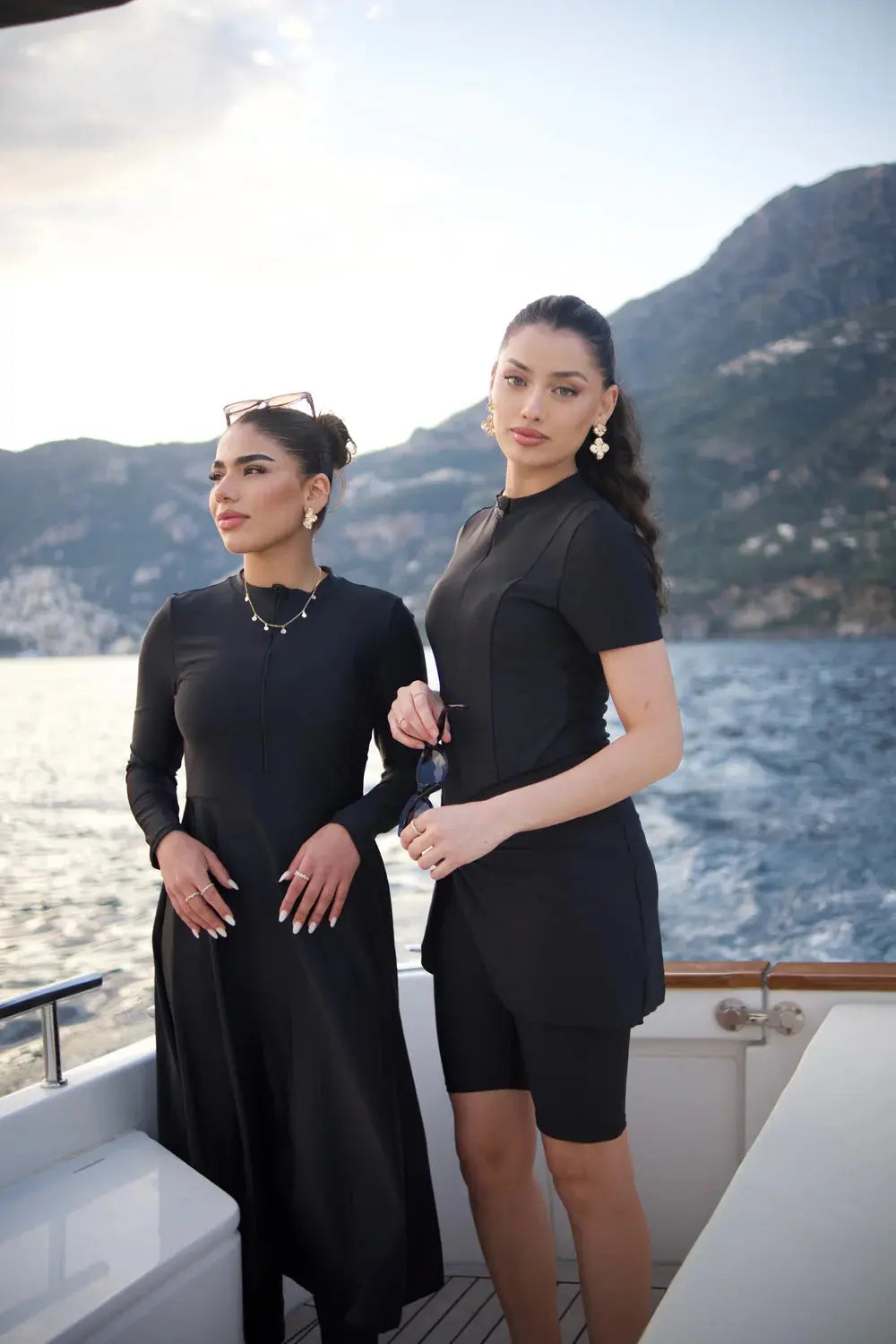 AZZURRA SET - BLACK Losyana.nl