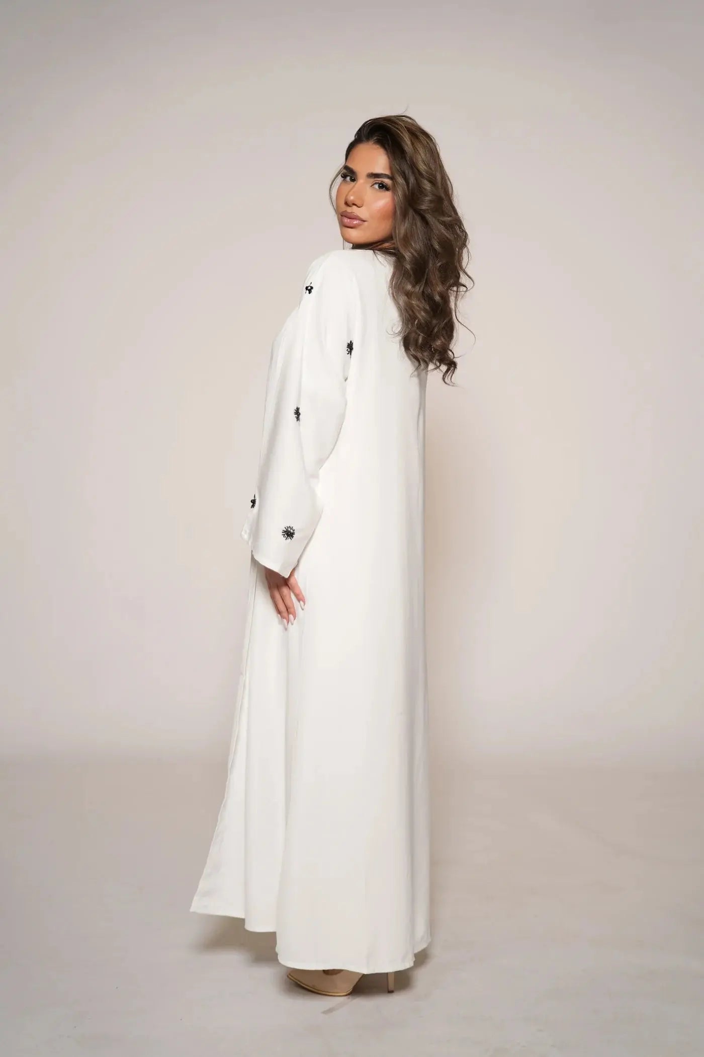 Star Daily Abaya - White Losyana.Shop