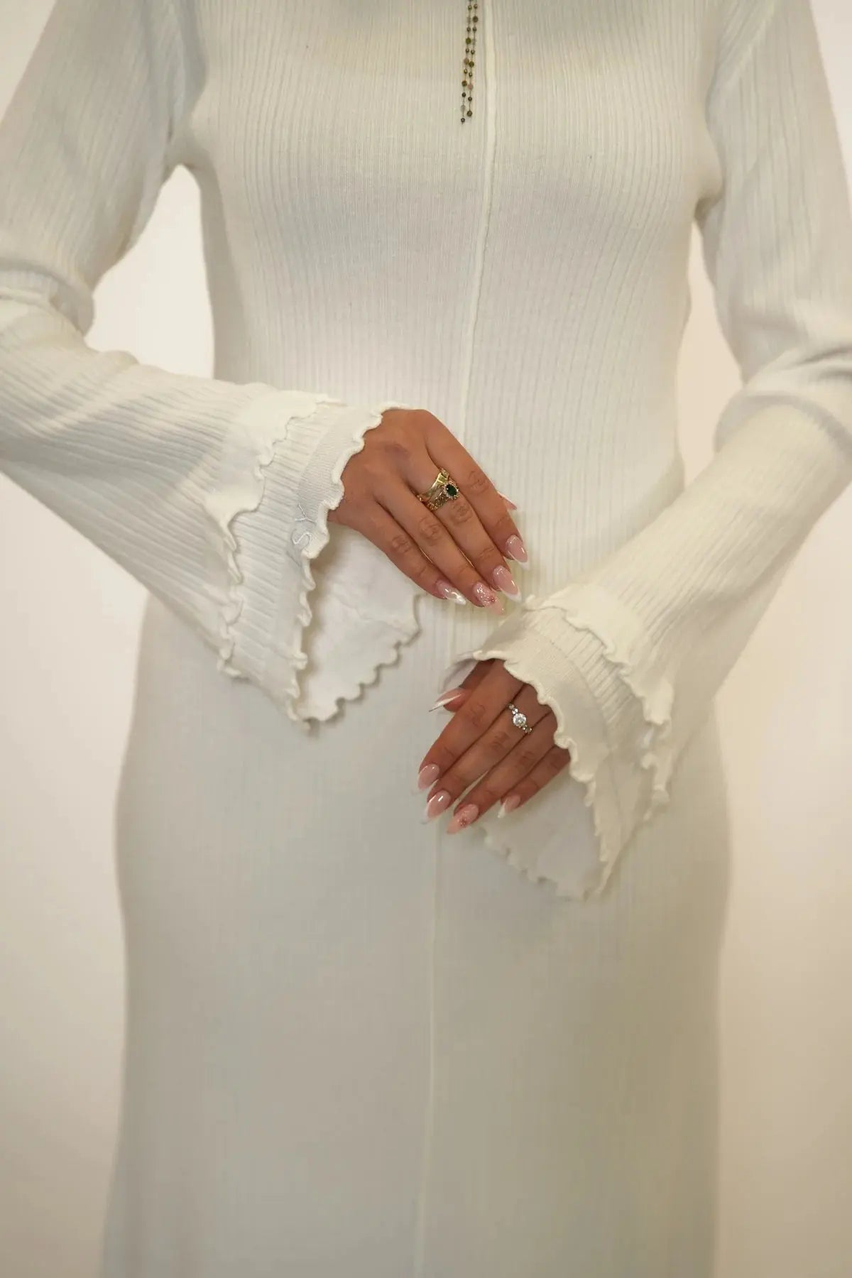 RUFFLED MAXI DRESS - WHITE Losyana.nl