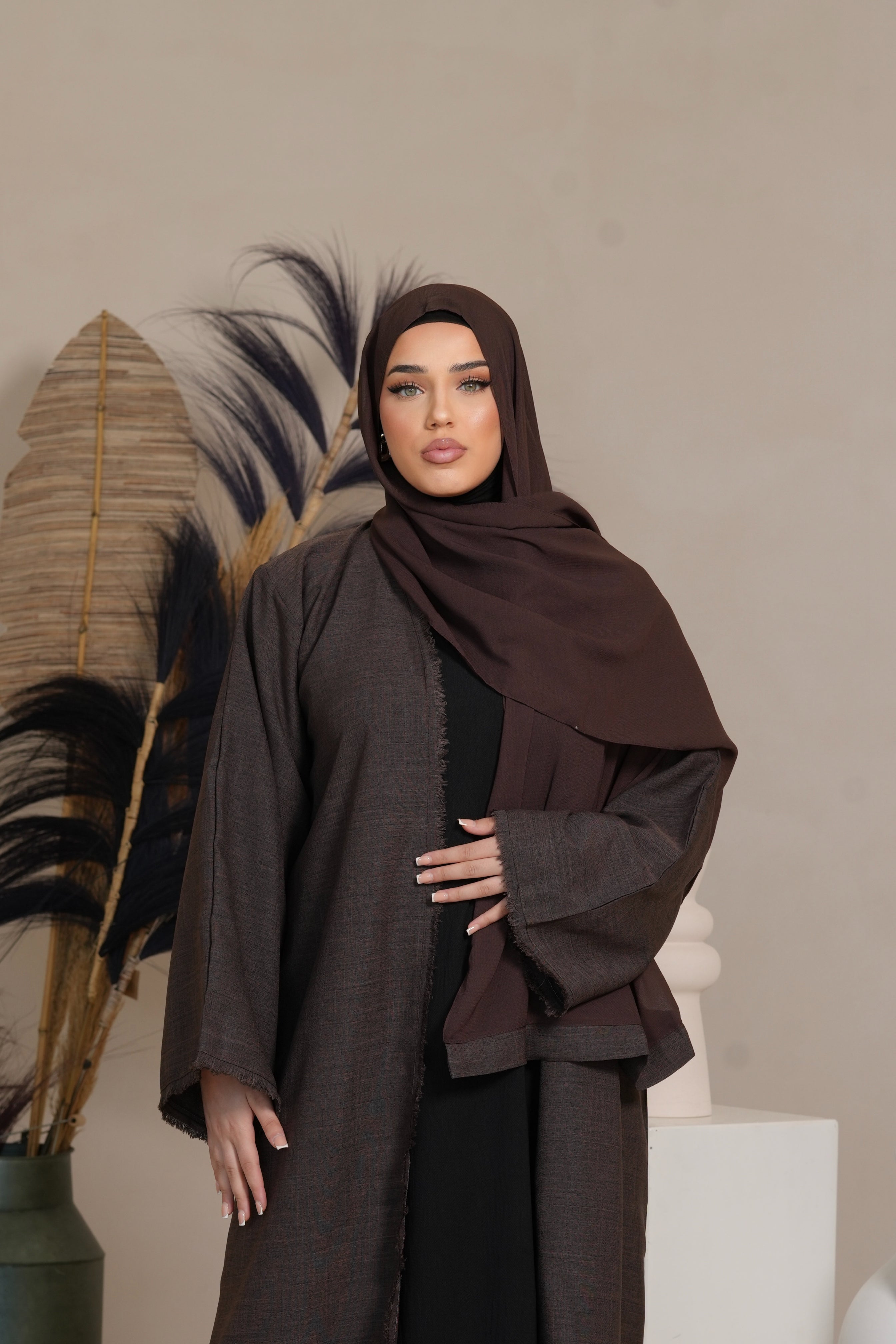 Fringles Linen Abaya - Brown Sugar
