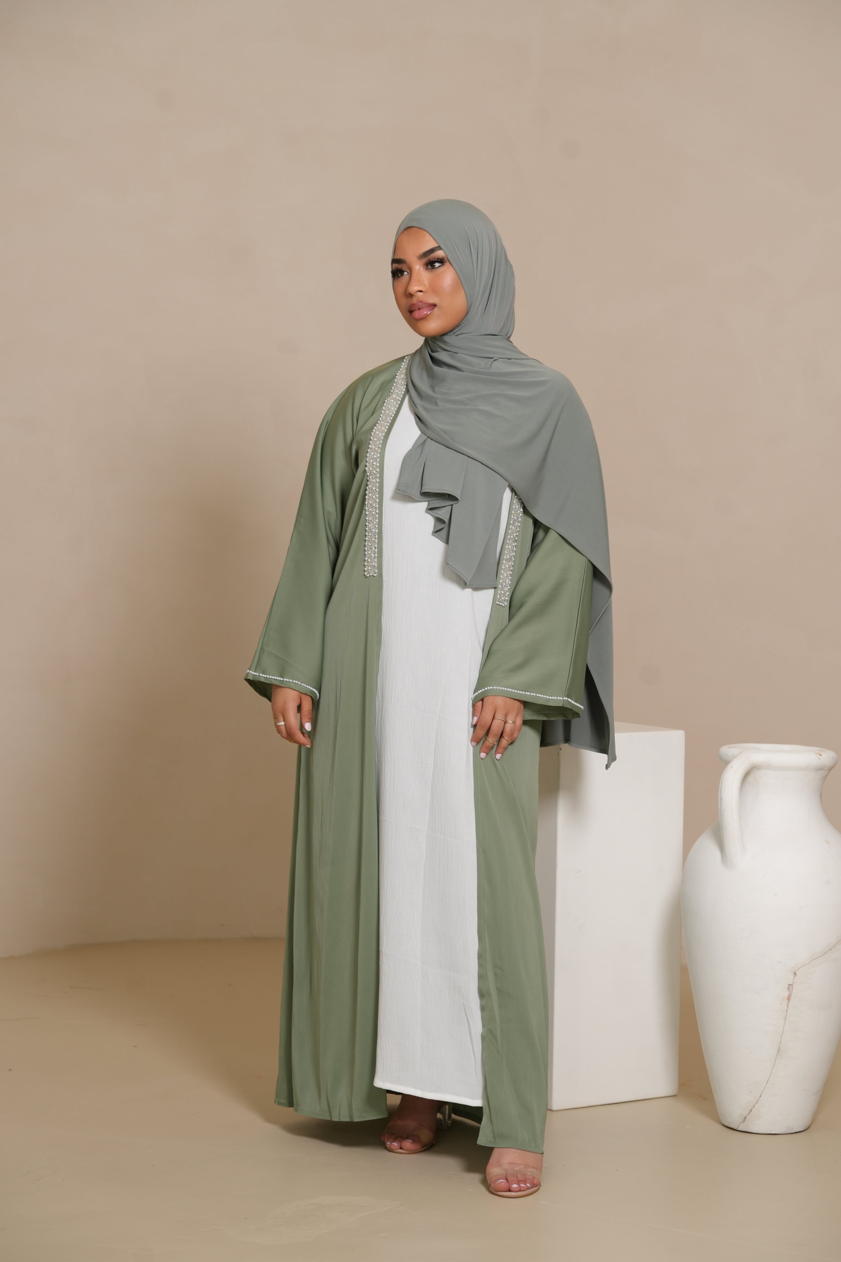 Pearl Stroke Abaya - Olive