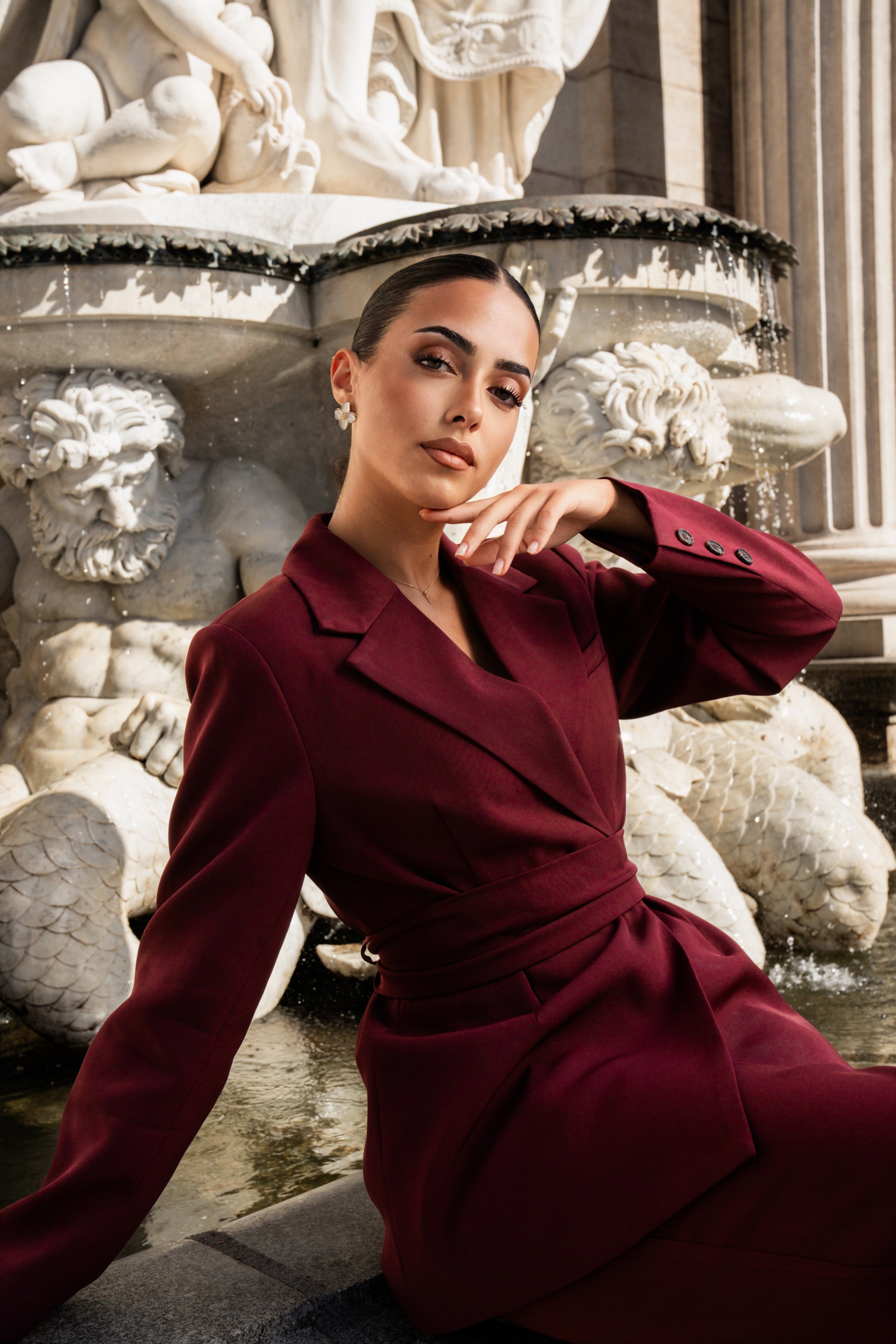 the noble belted blazer - burgundy