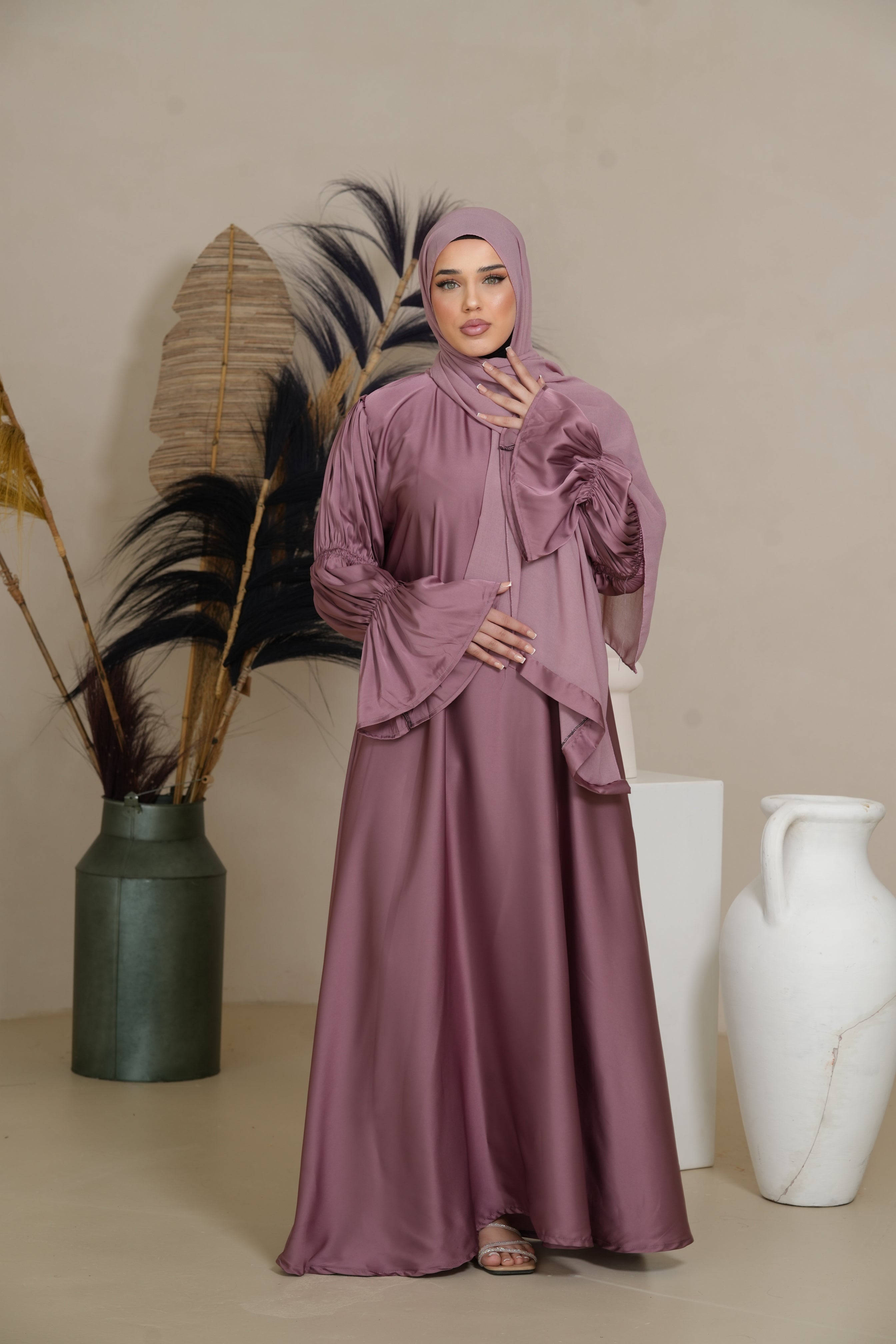DXB Satin Abaya Rings - Berry