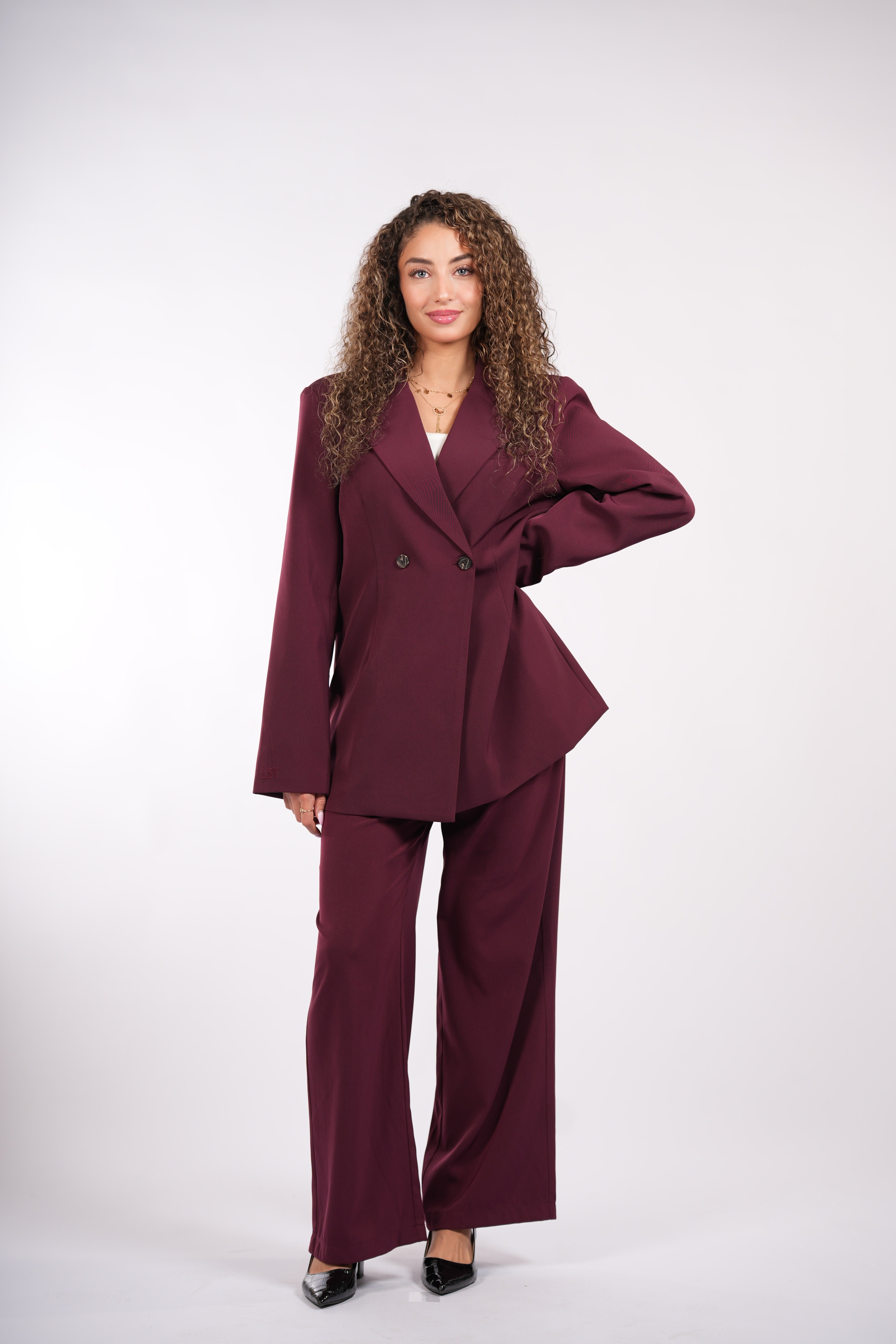 the noble belted blazer - burgundy