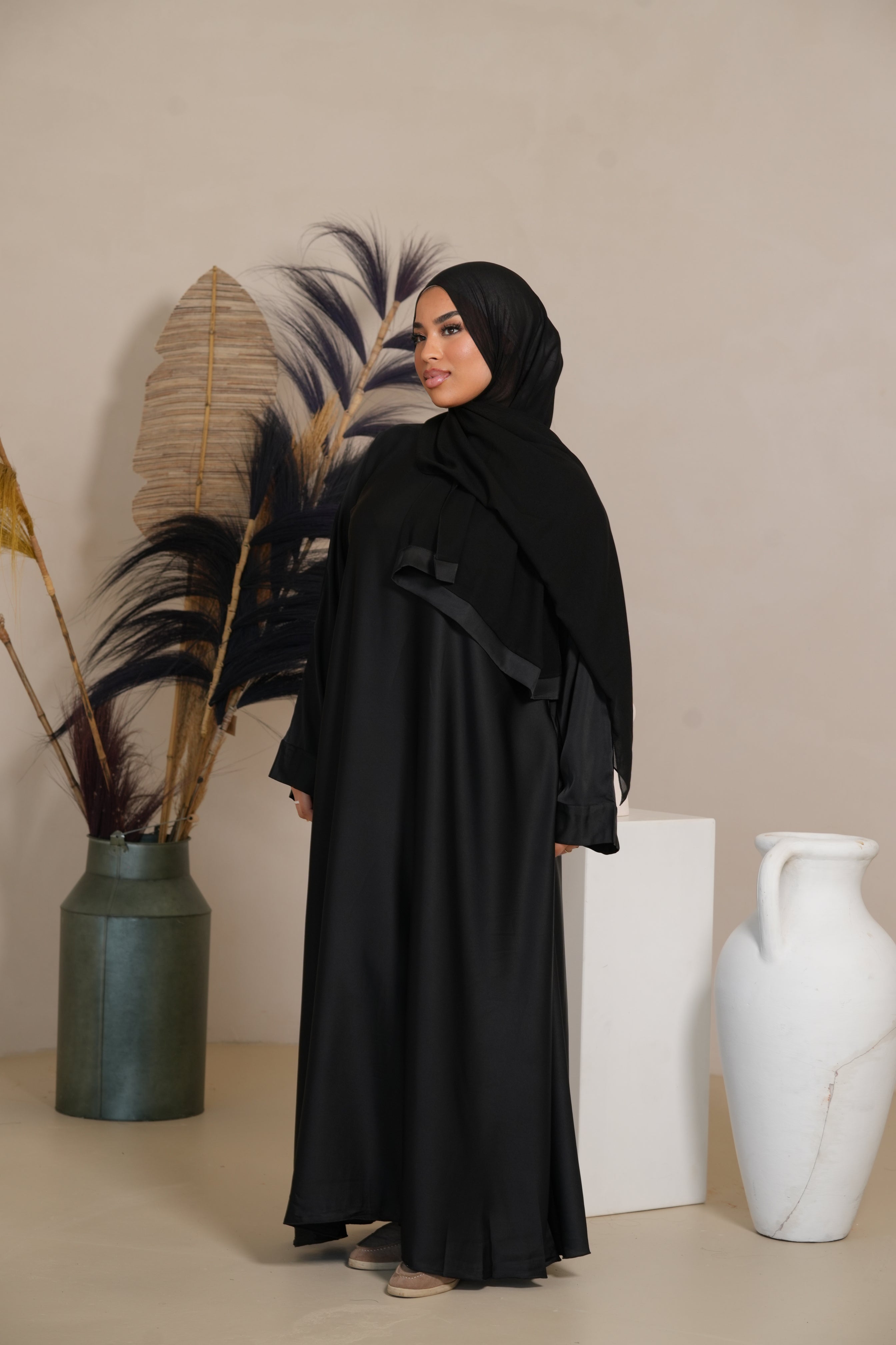 DXB Satin Abaya - black