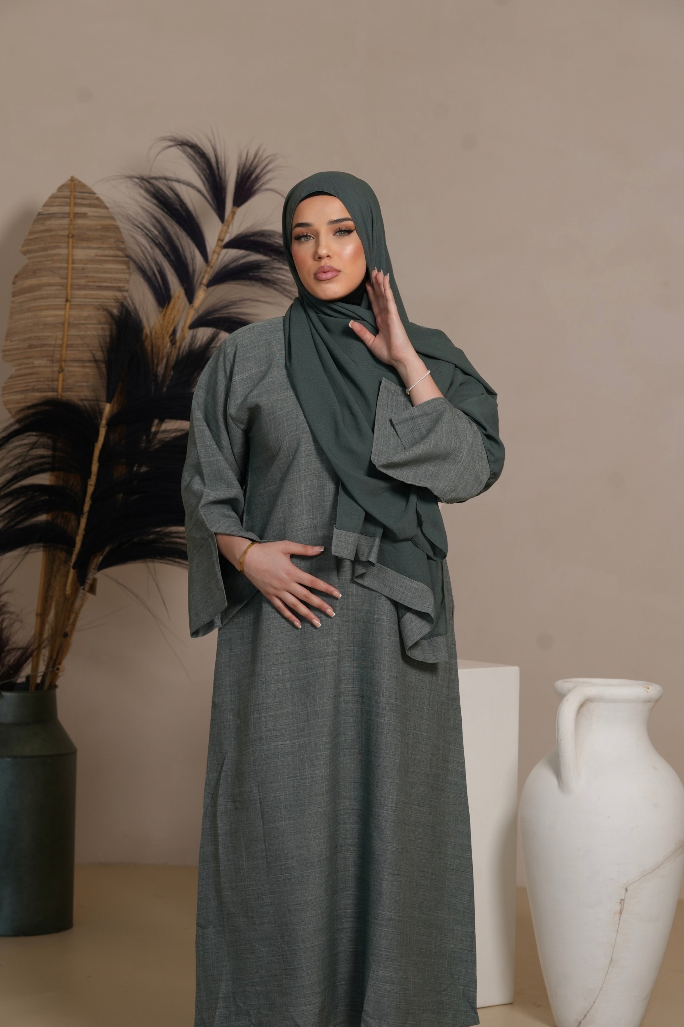 Base Linen Abaya - Lamantin