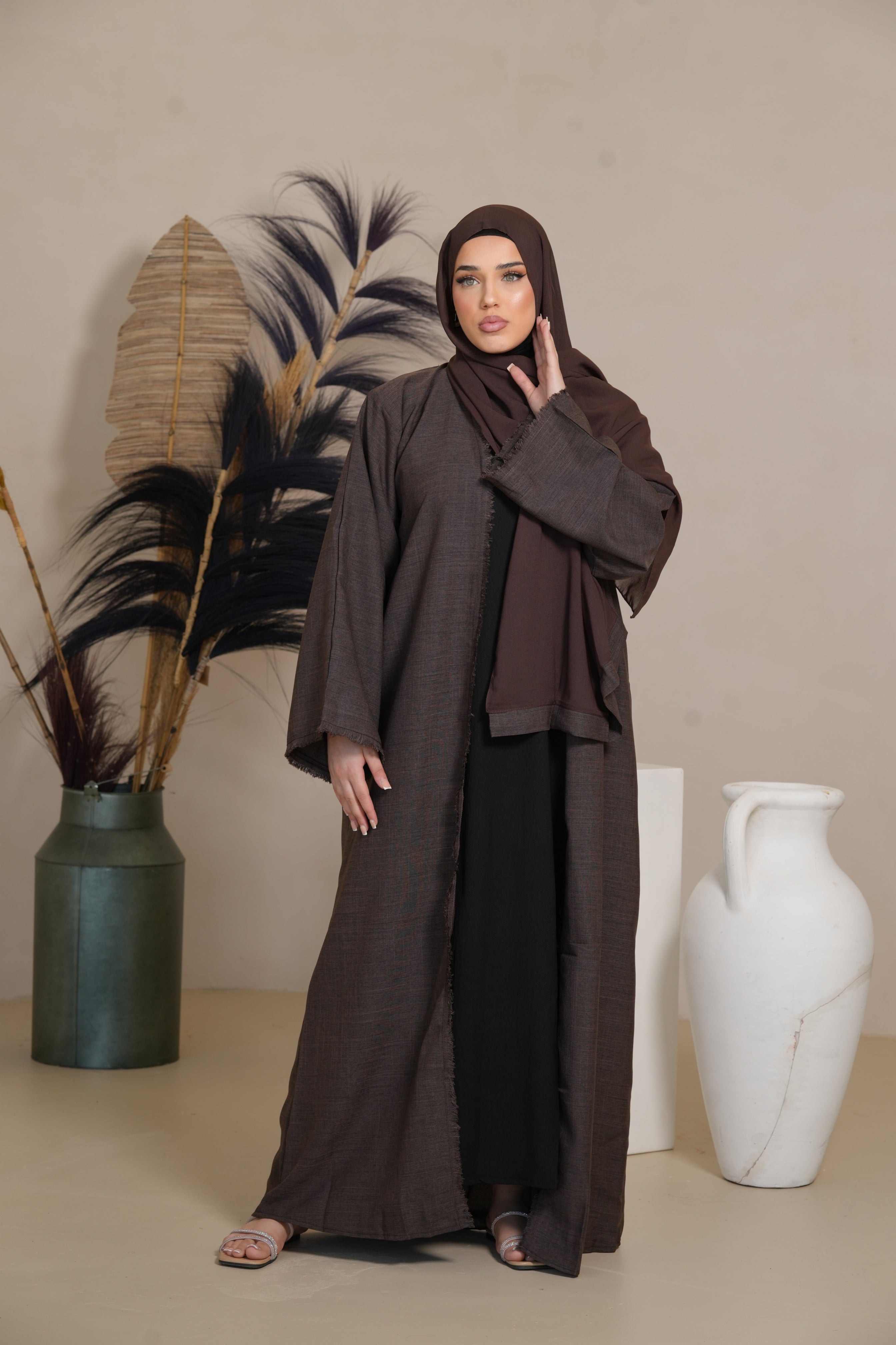 Fringles Linen Abaya - Brown Sugar
