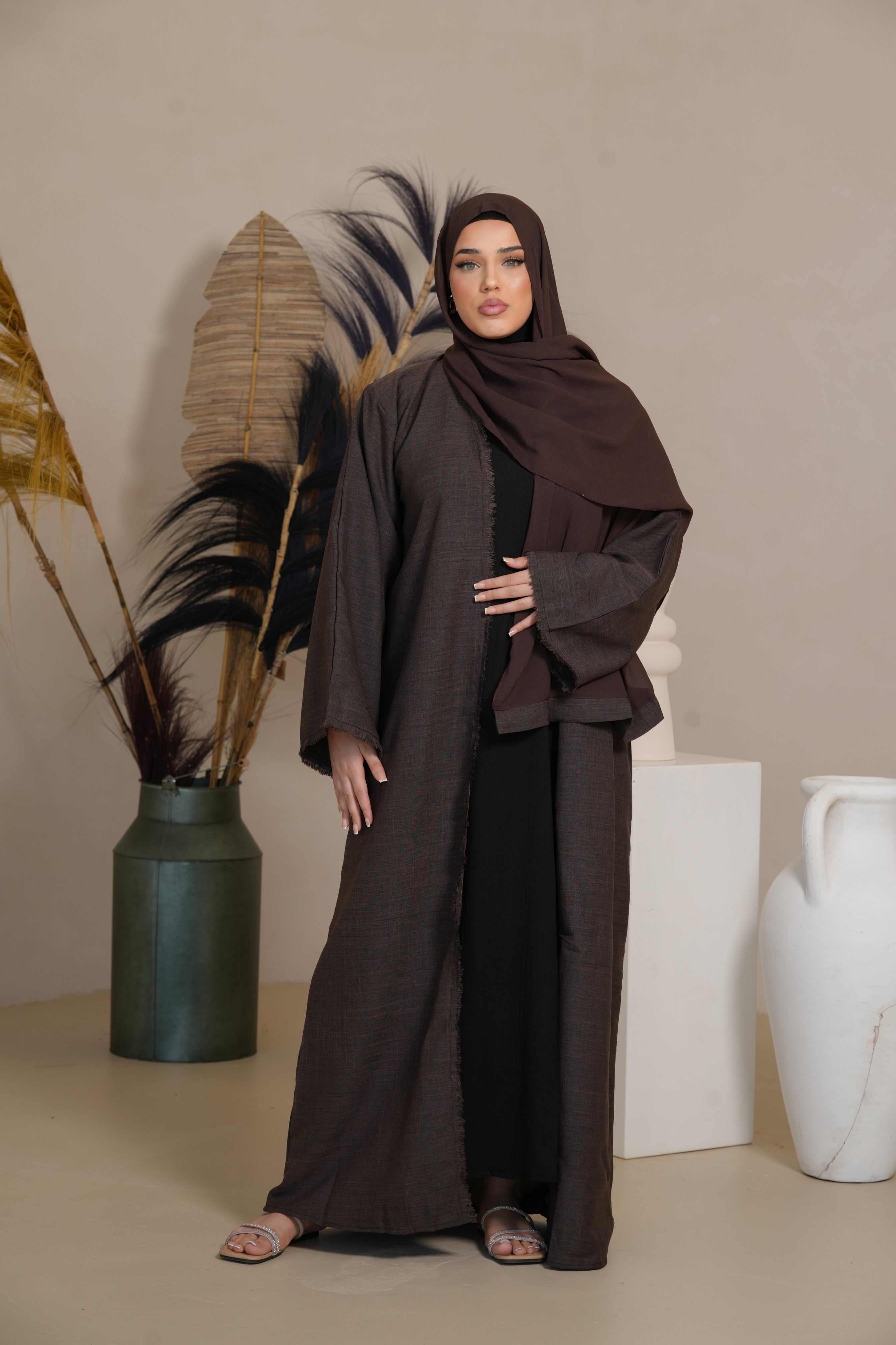 Fringles Linen Abaya - Brown Sugar