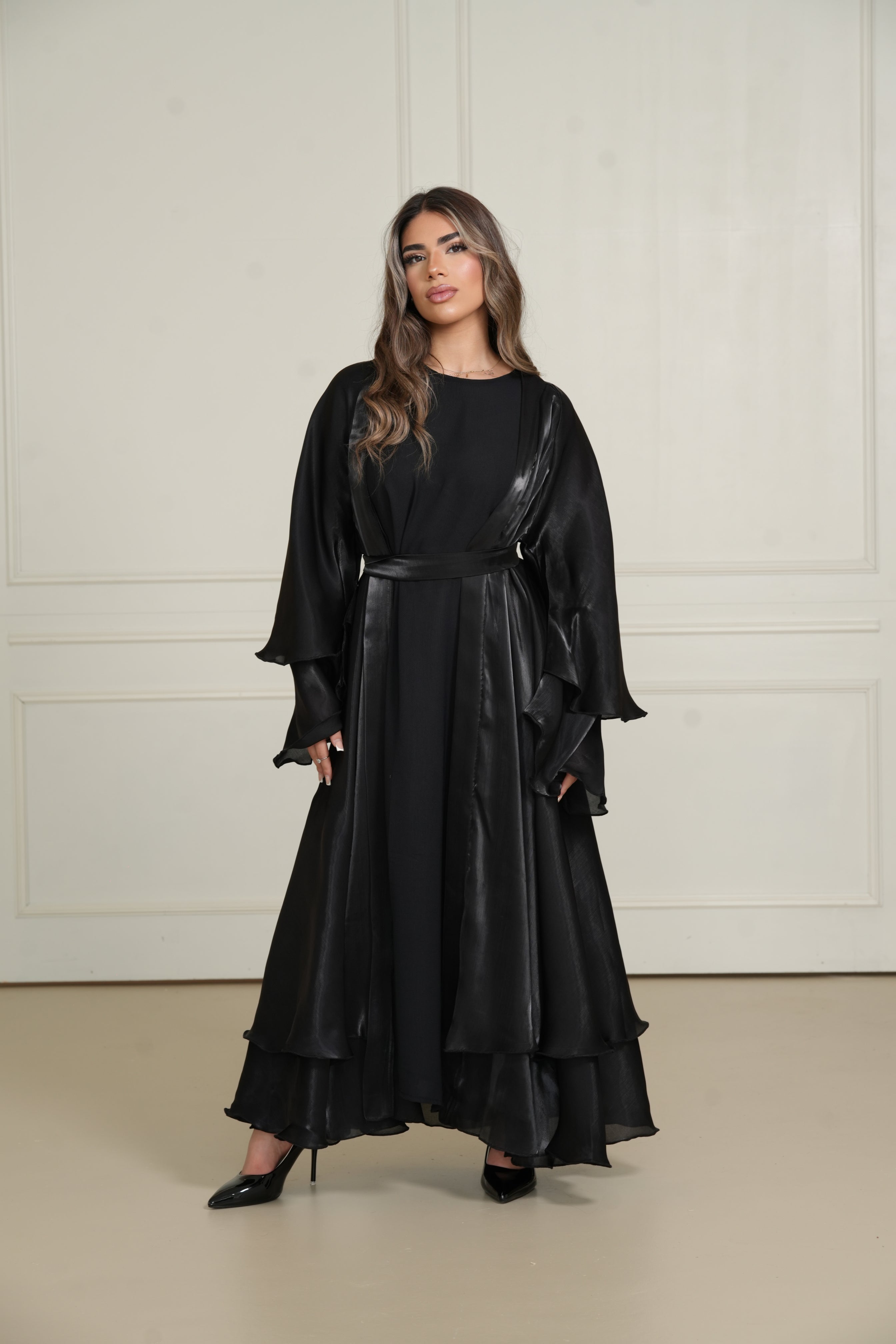 DXB Flower Abaya - black