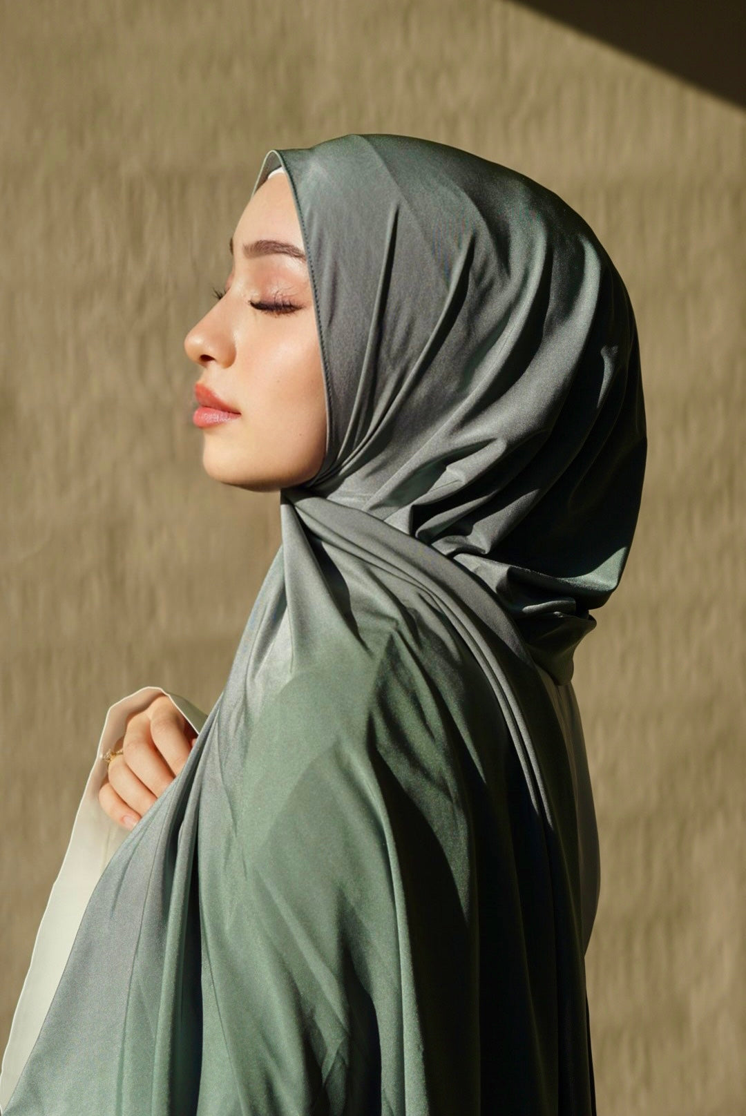 Satin Premium Jersey - olive green