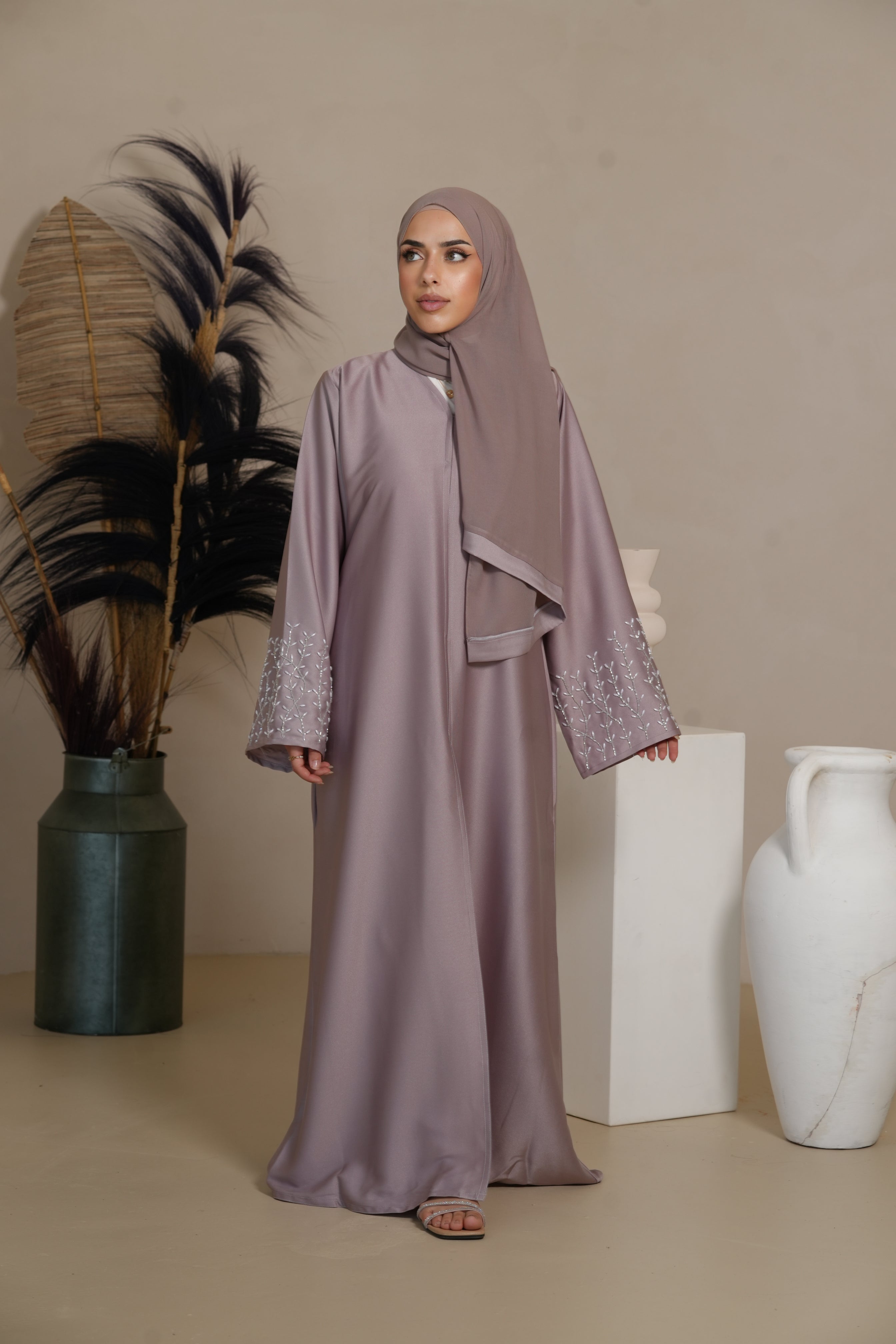 DXB Mira Abaya - Lavendel