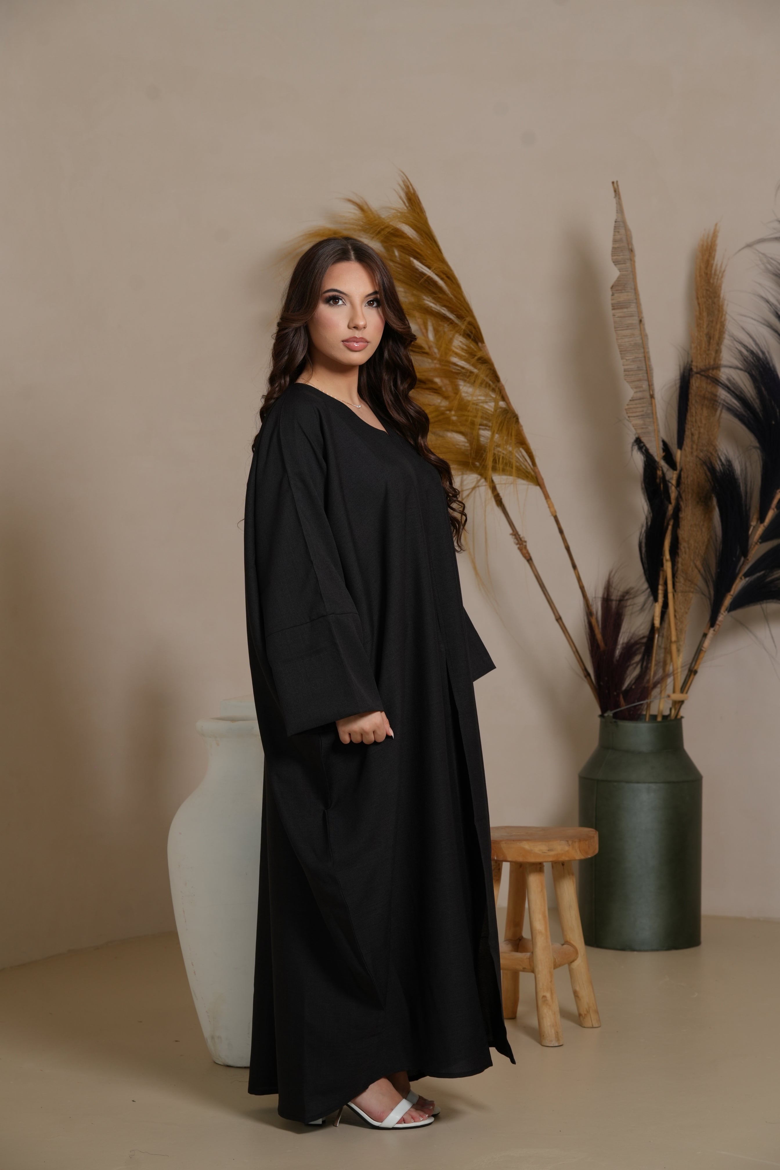 Oversized Linen Abaya - Black