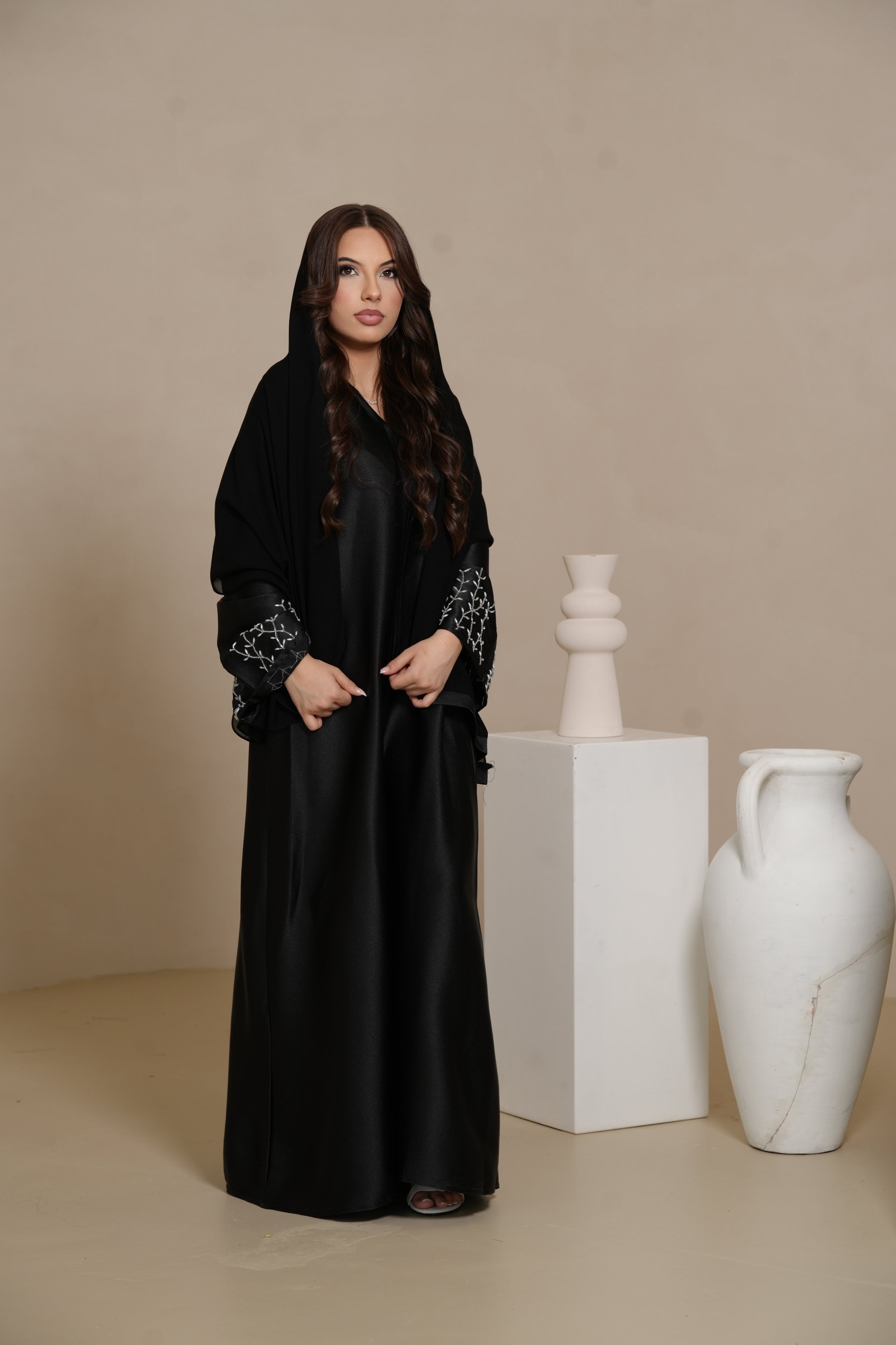 DXB Mira Abaya - black
