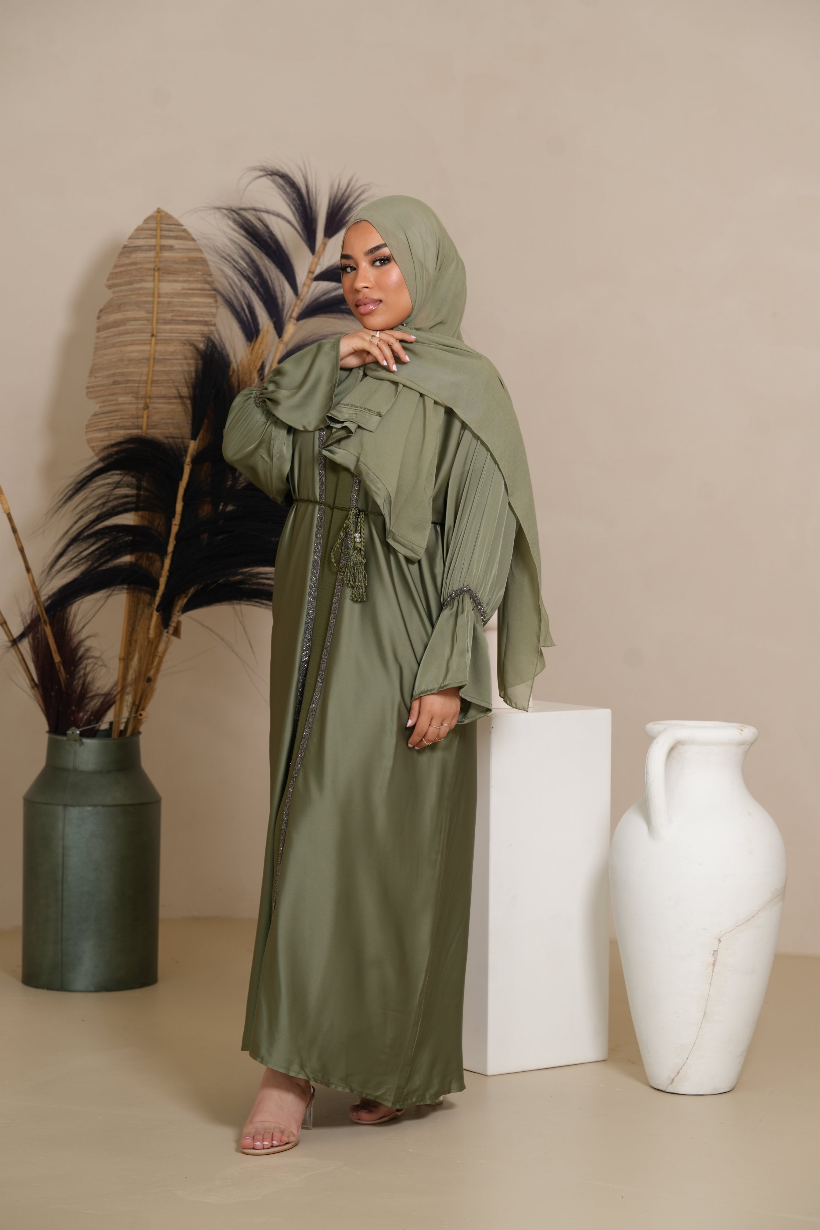Blackstone Glamour Abaya - Olive
