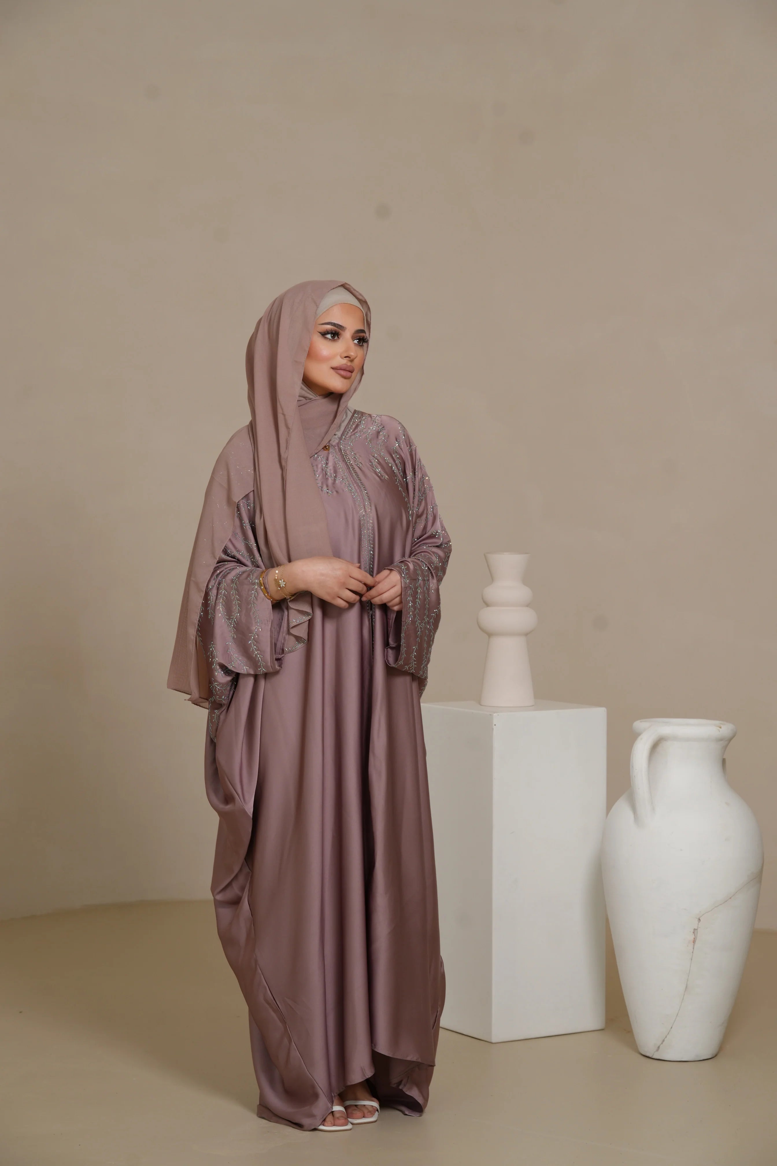 DXB Glitter Abaya - Velvet