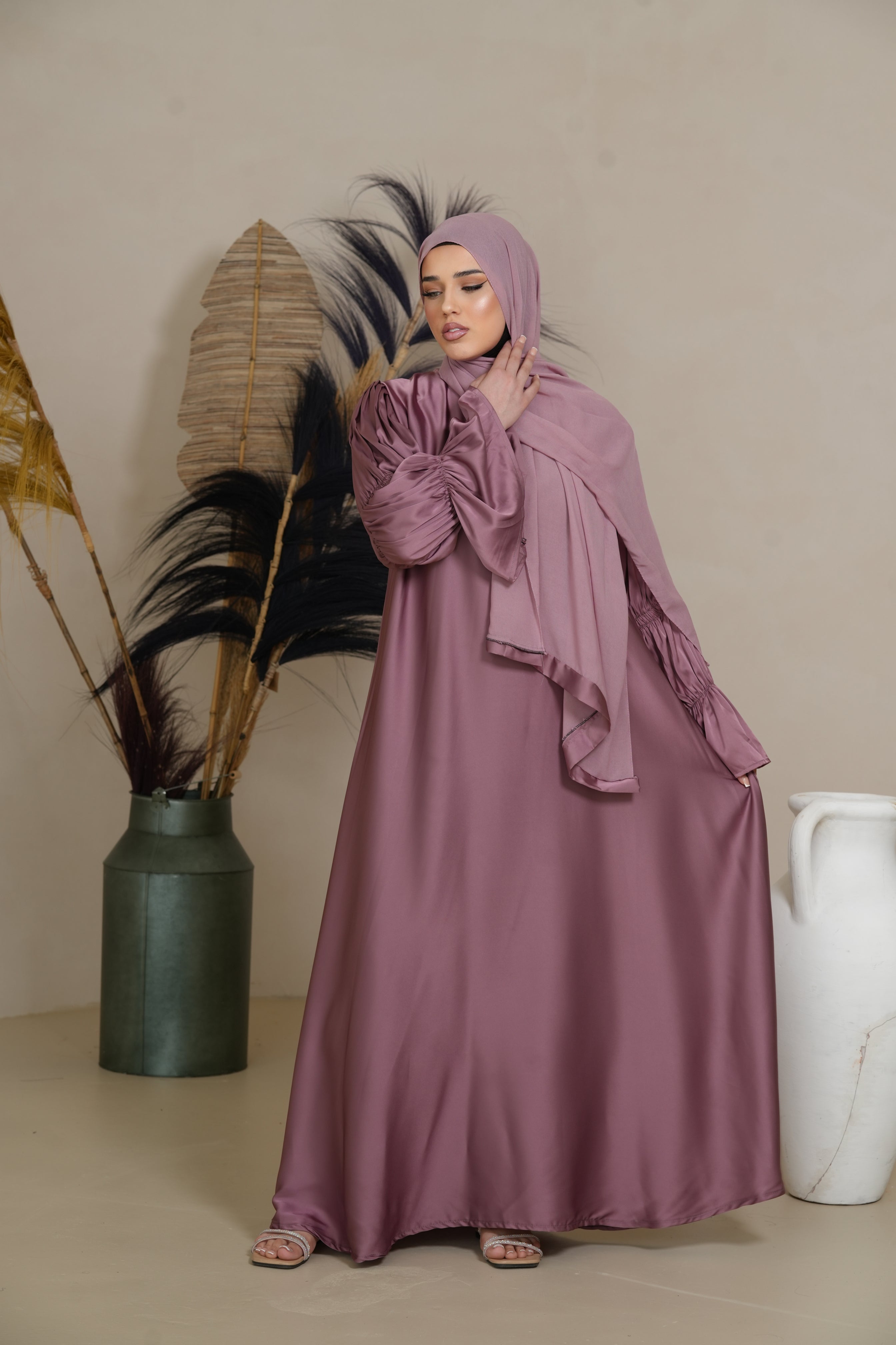 DXB Satin Abaya Rings - Berry