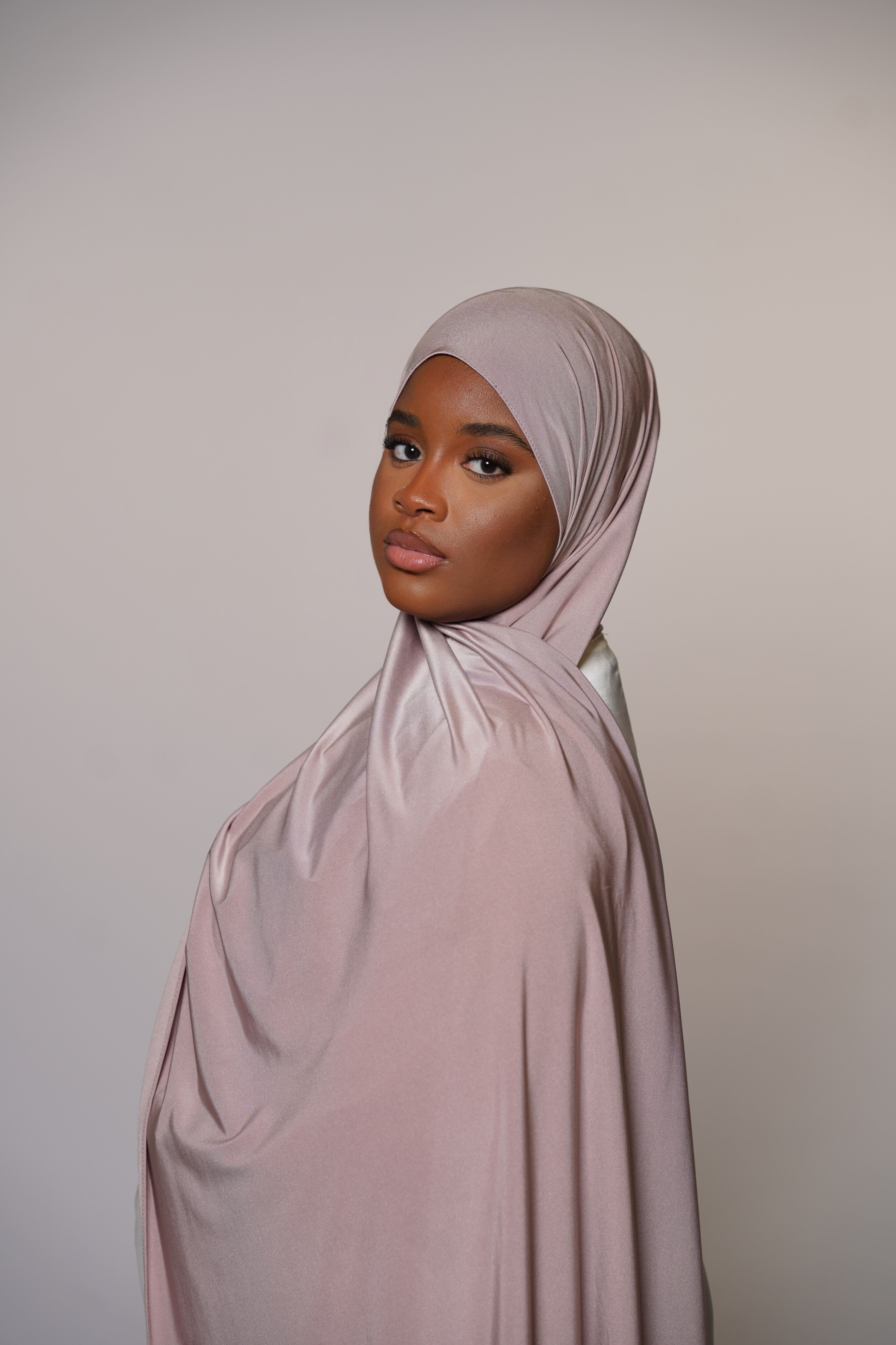 Satin Premium Jersey - amiraa rose