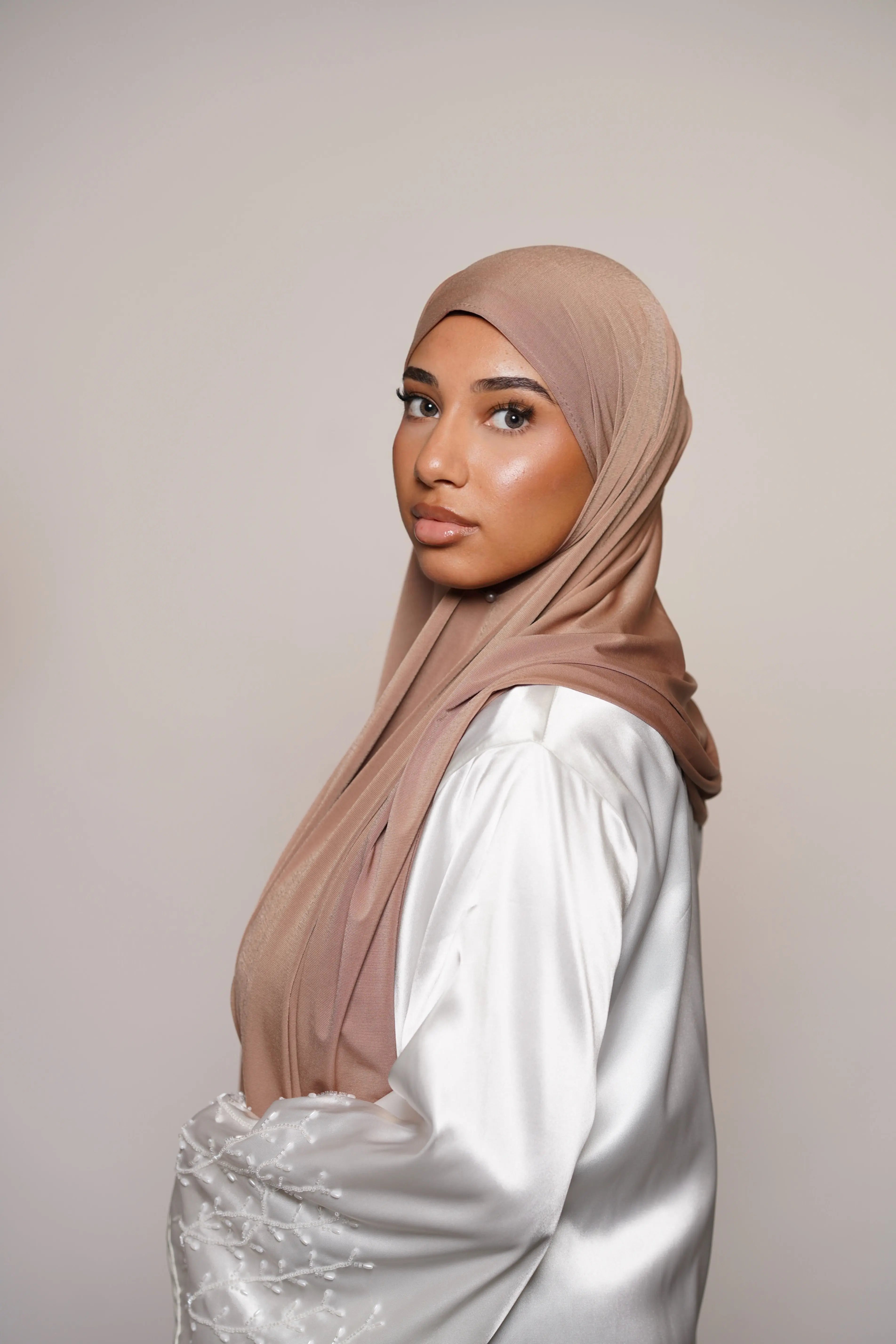 Satin Premium Jersey - sand Losyana.Shop