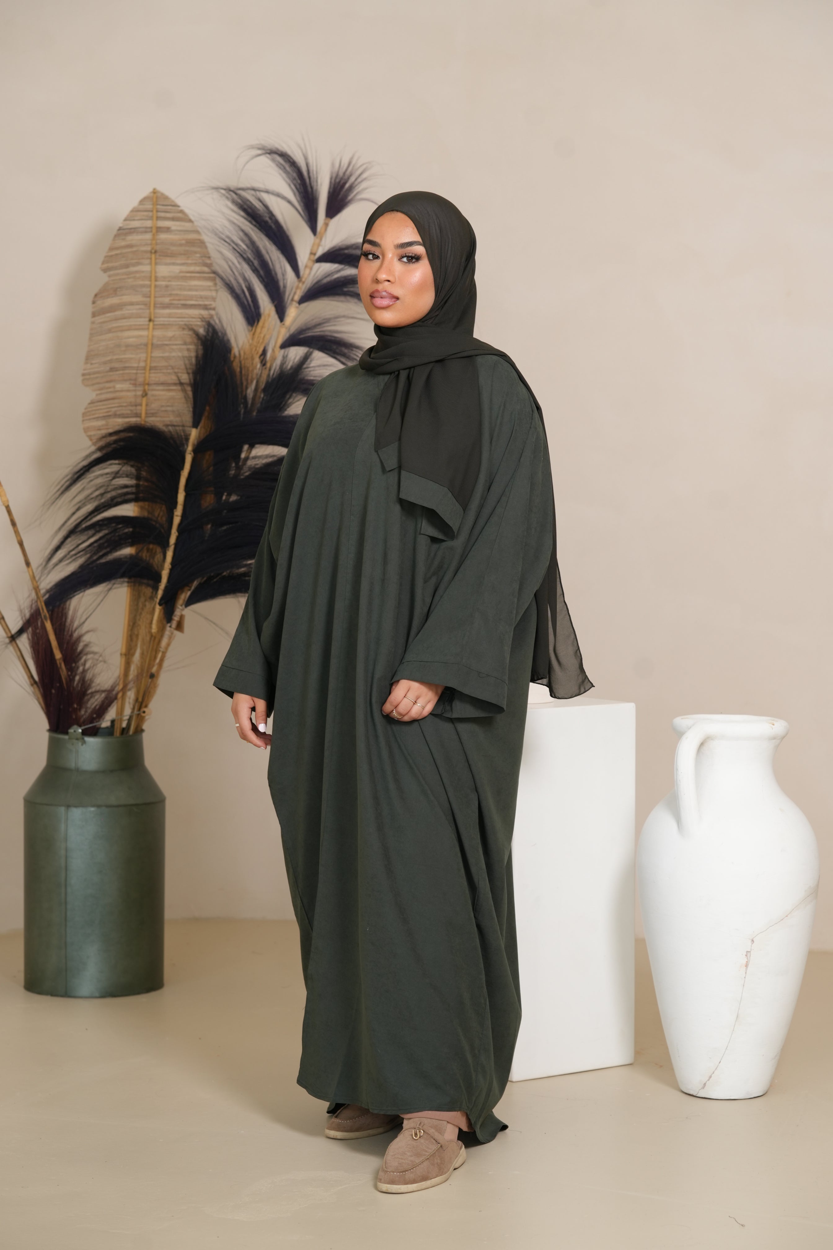 Velvet Daily Abaya - Royal Green