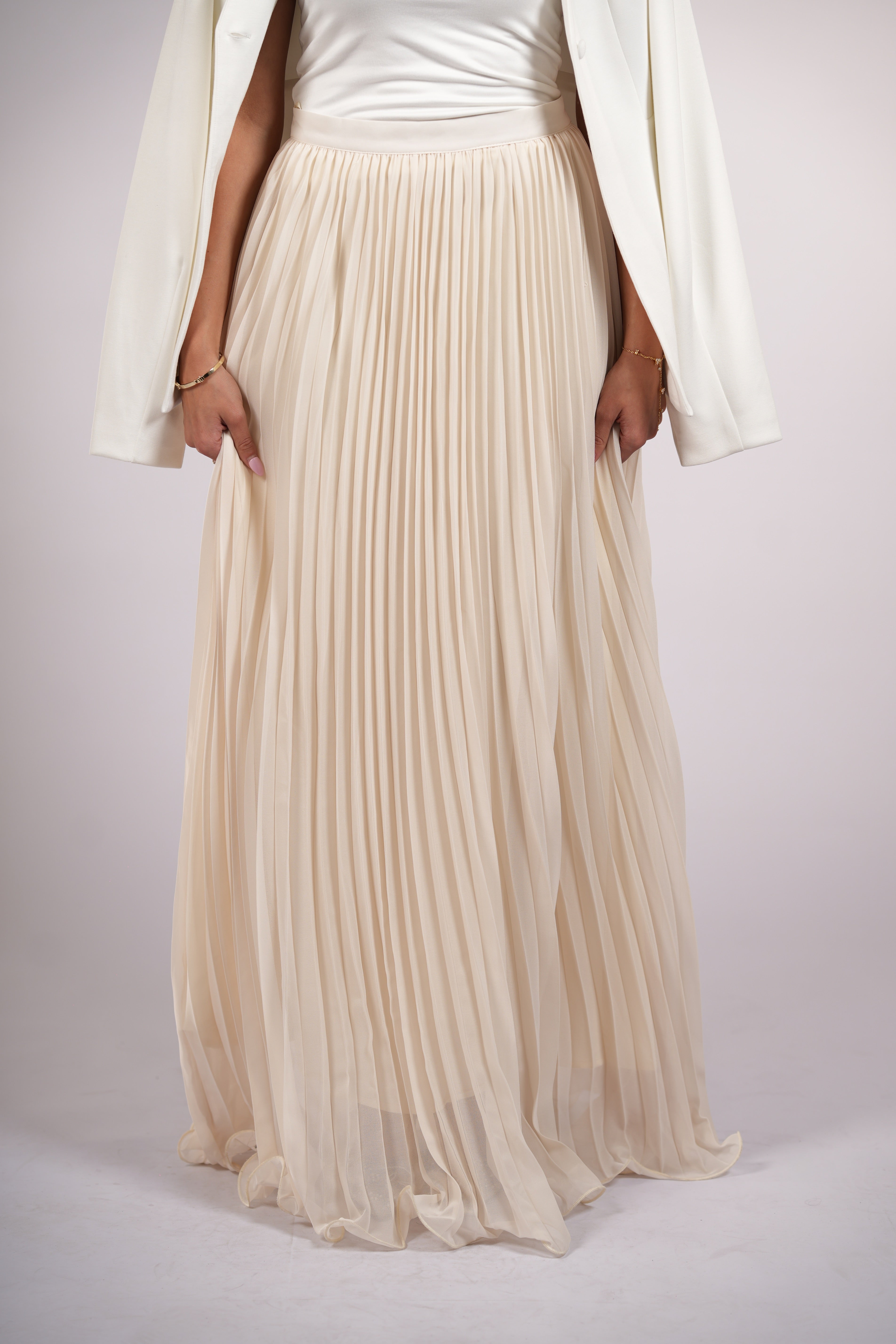 plisse skirt - cream