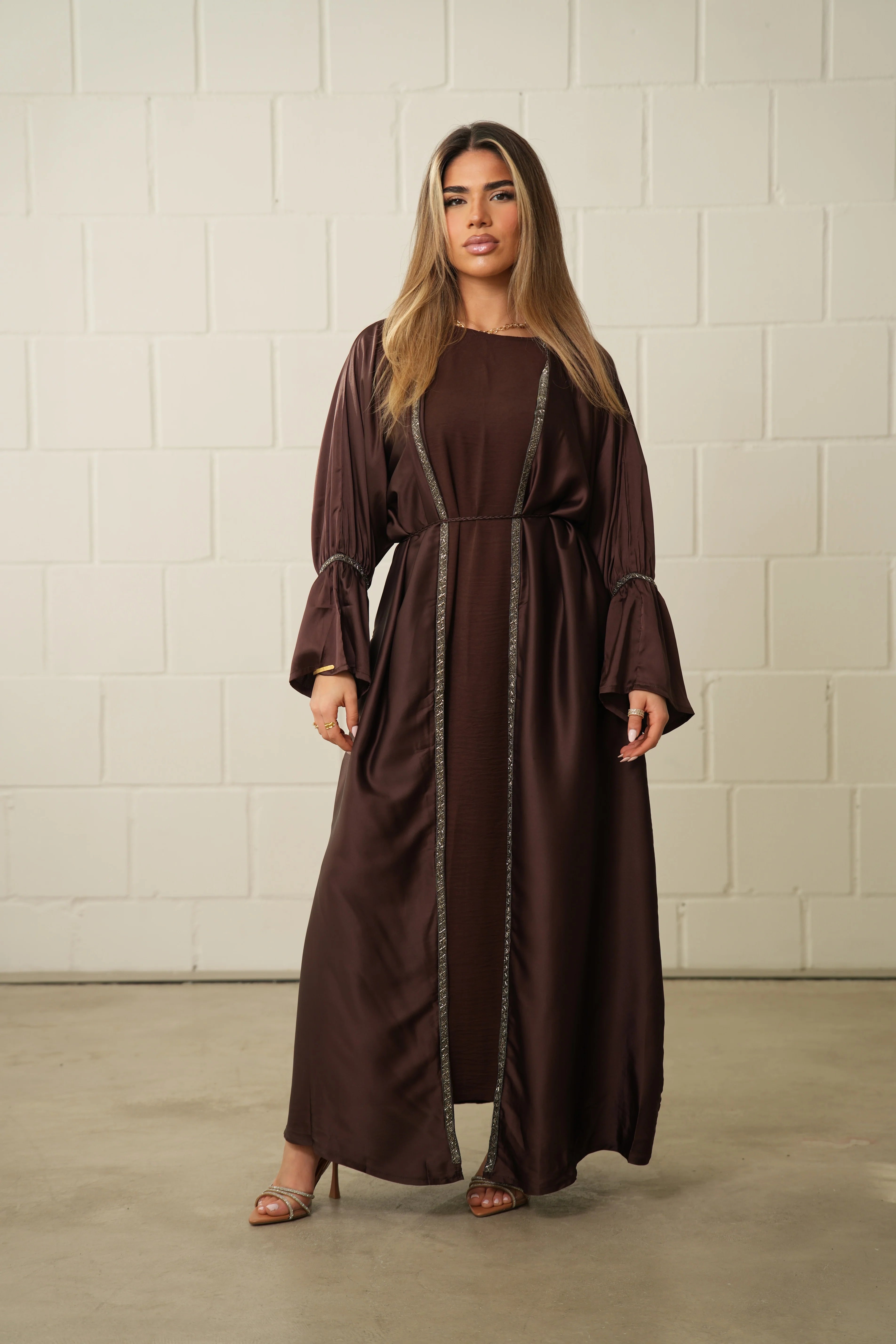 Blackstone Glamour Abaya - Dark Brown