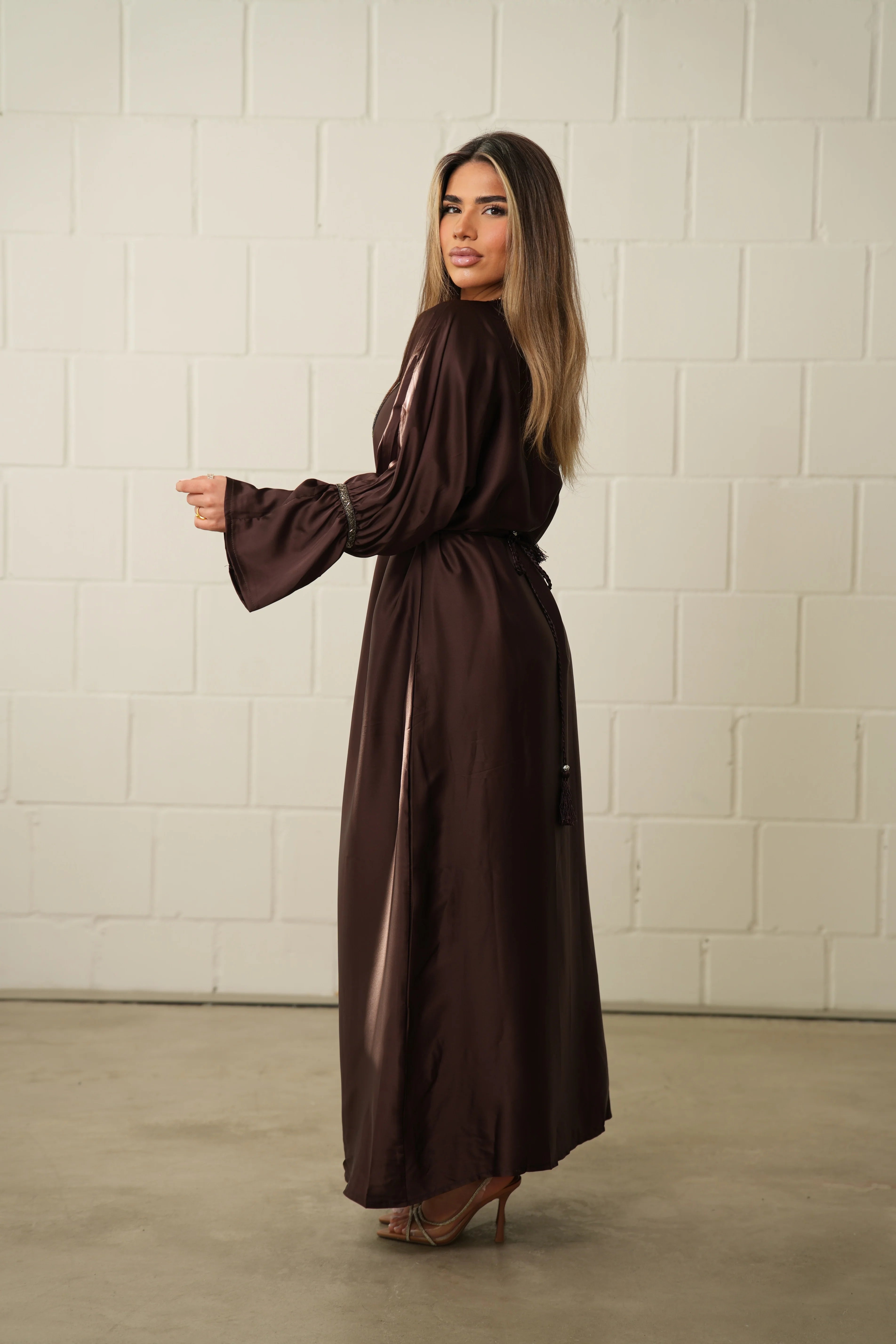 Blackstone Glamour Abaya - Dark Brown