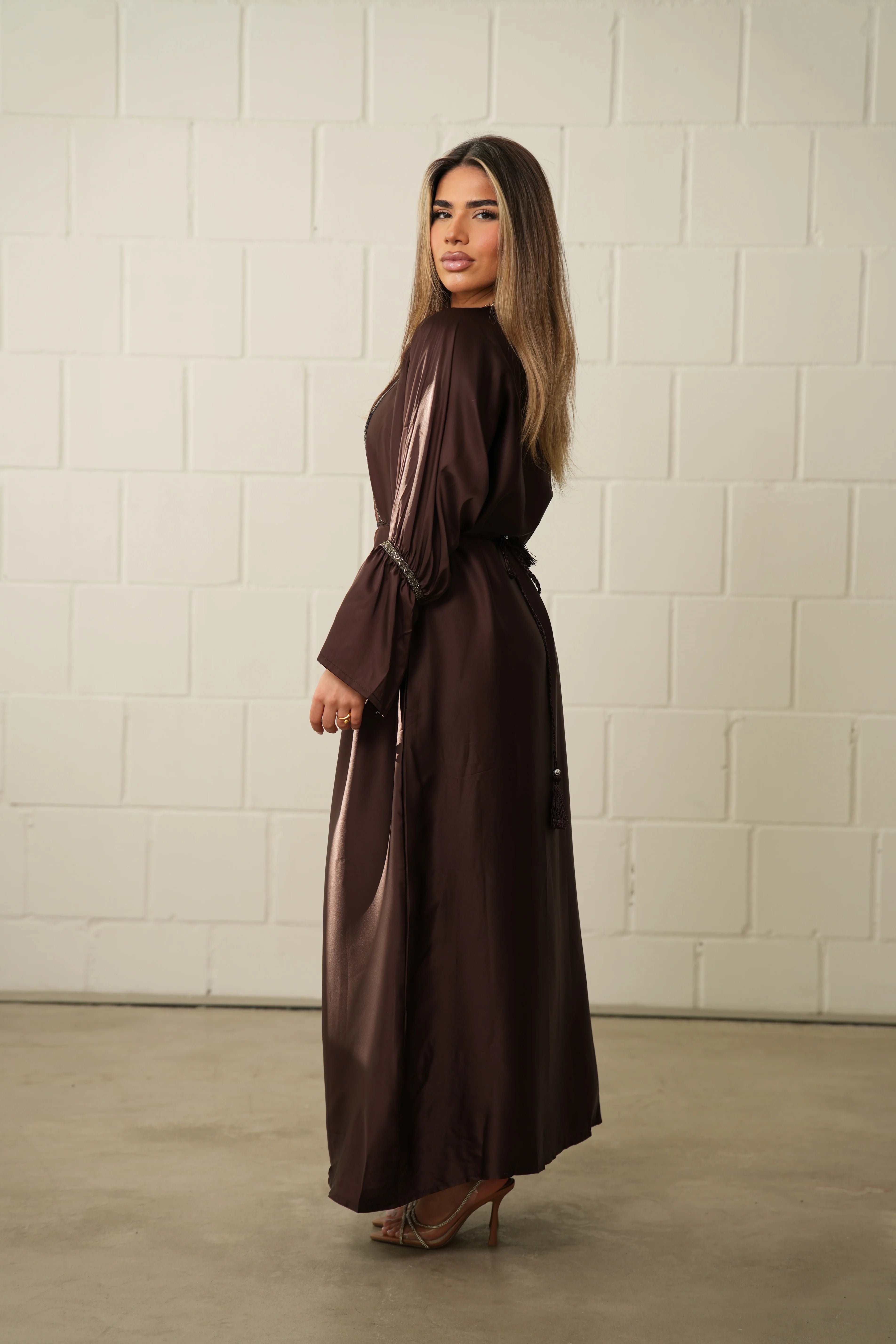 Blackstone Glamour Abaya - Dark Brown