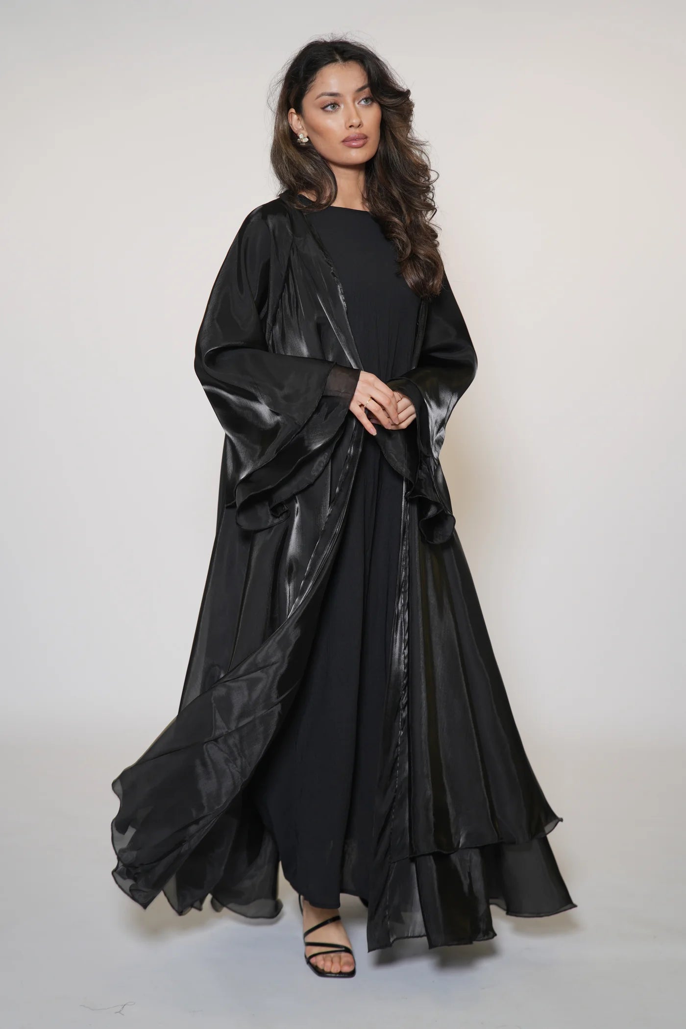 DXB Flower Abaya - black