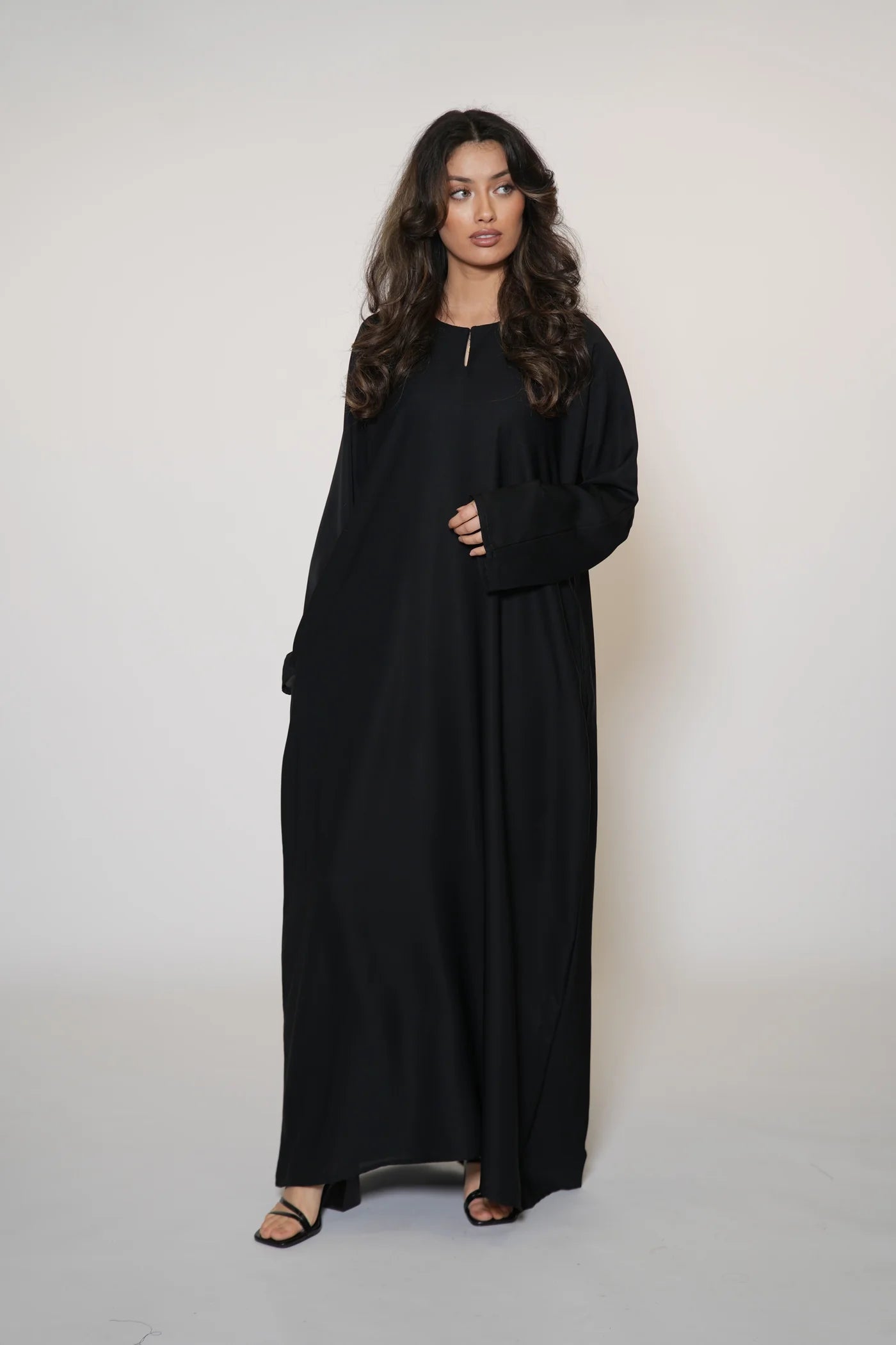 DXB Daily Abaya - Black