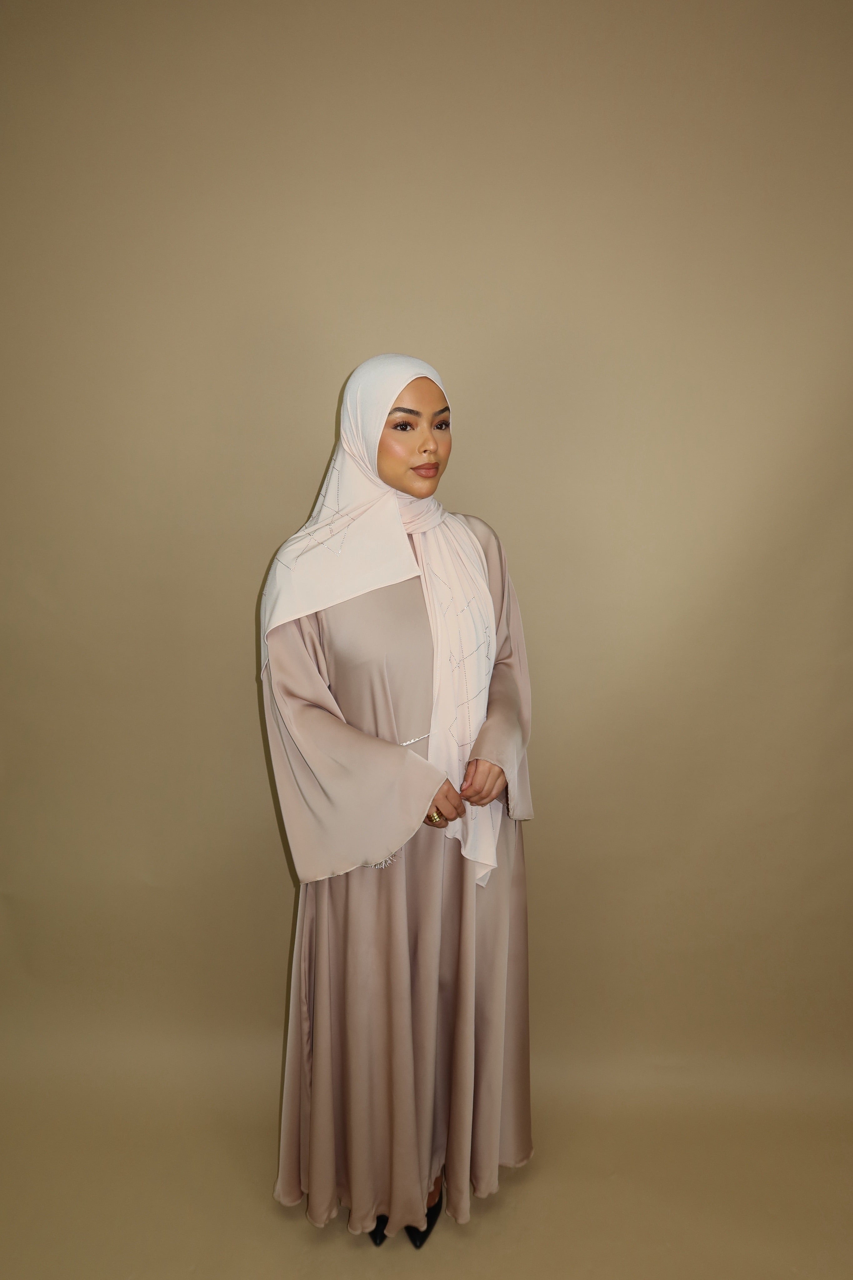 DXB Abaya - Goldenbeige