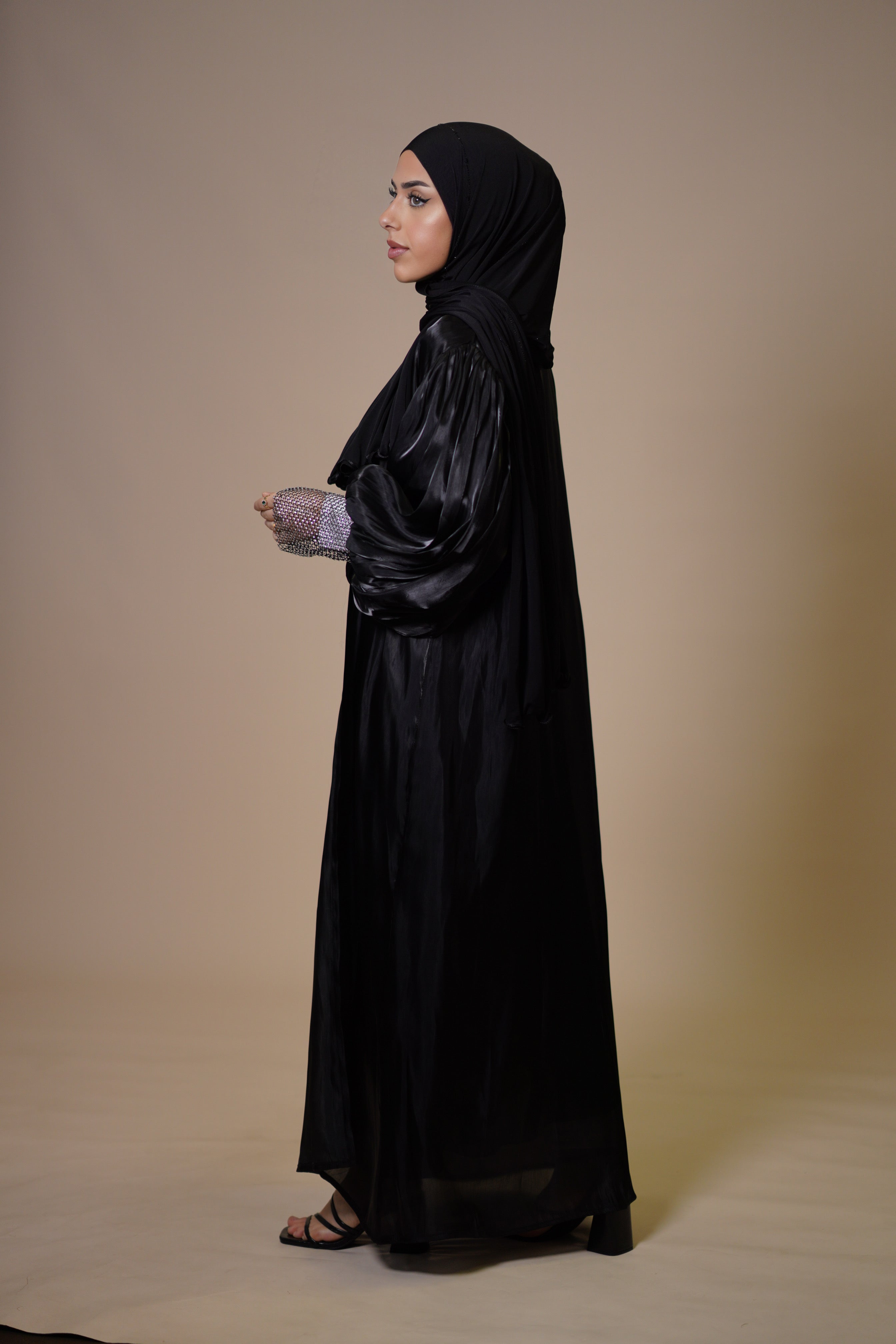 Emirate abaya - black