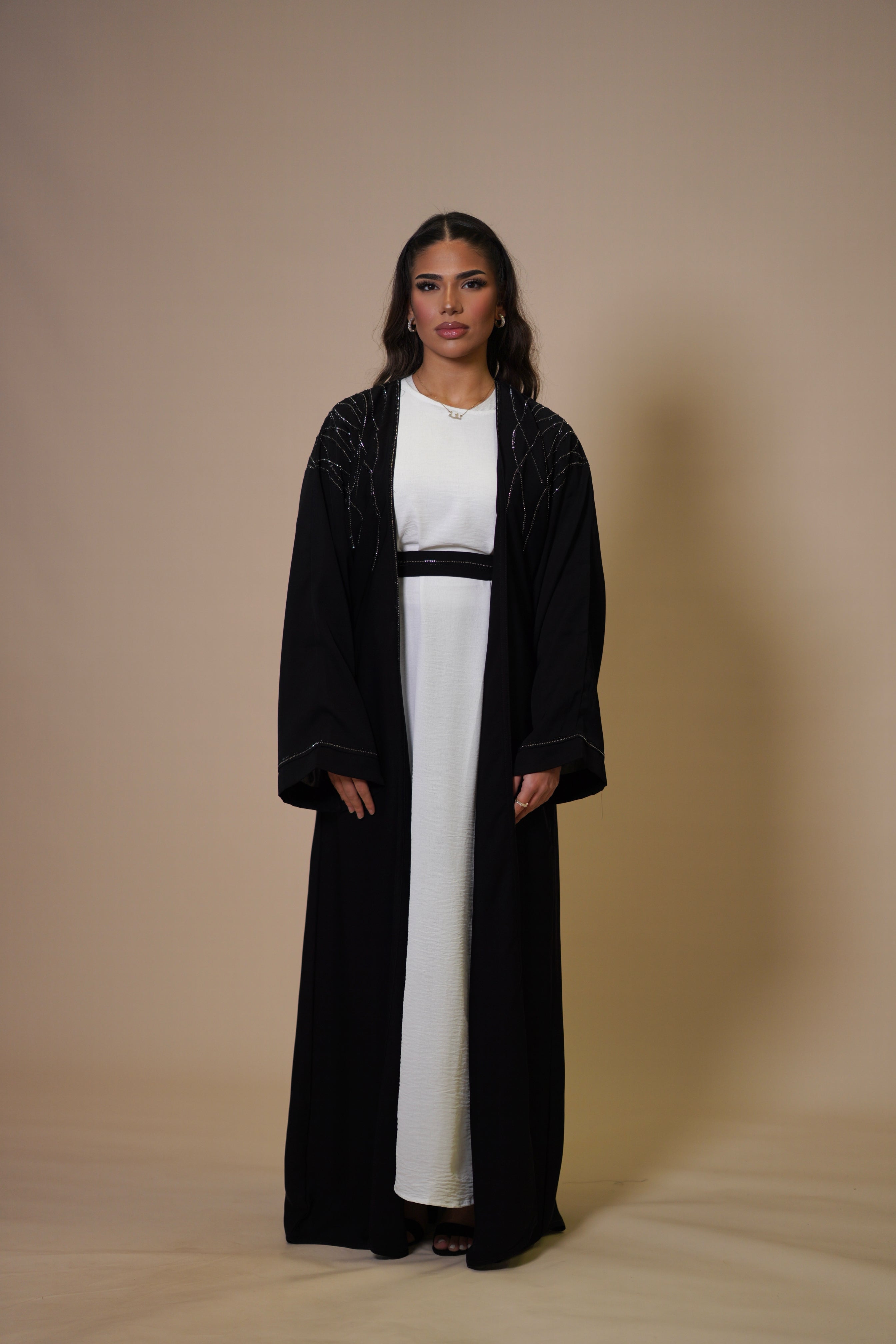 Emirate abaya- black