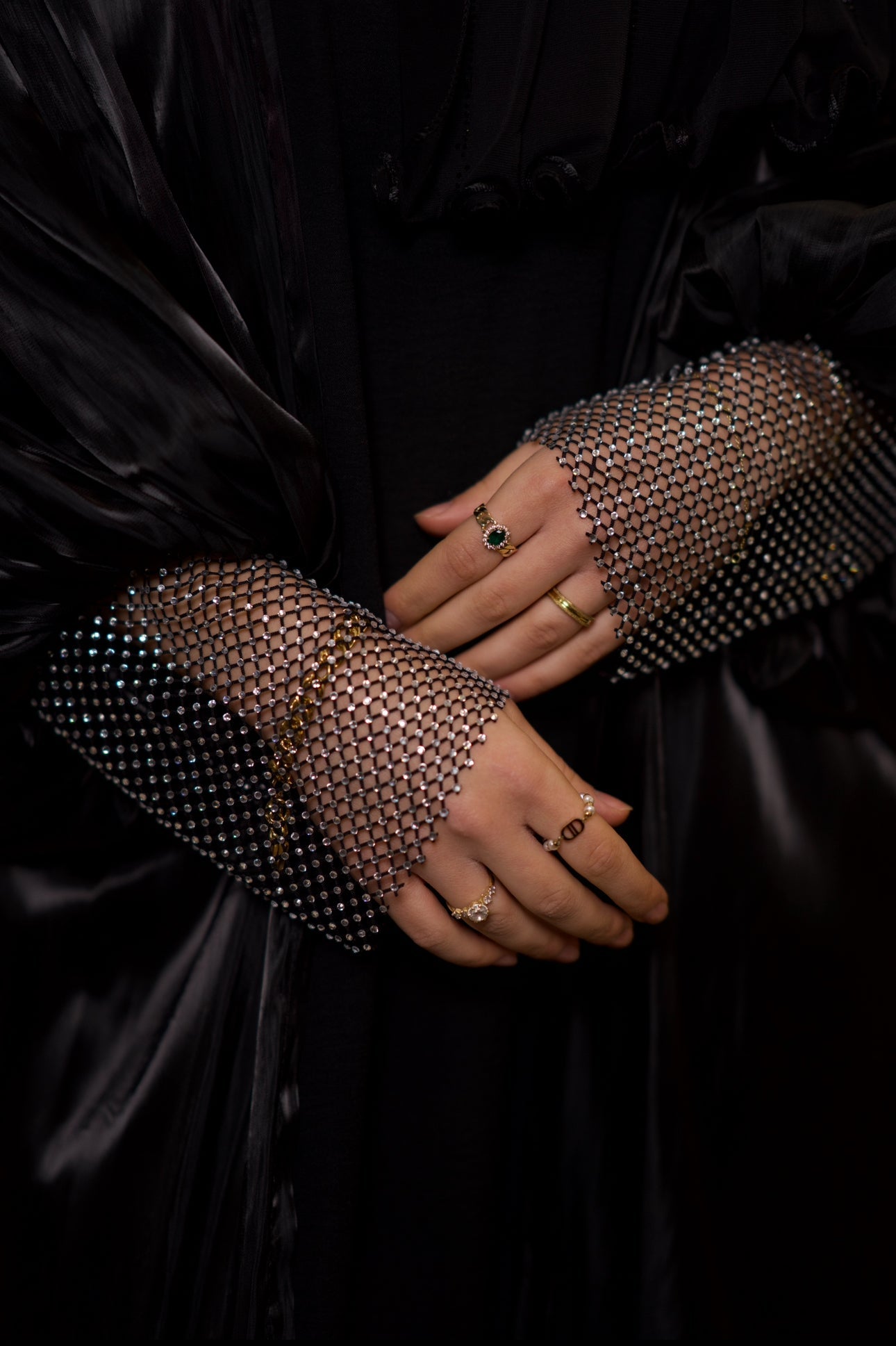 Emirate abaya - black