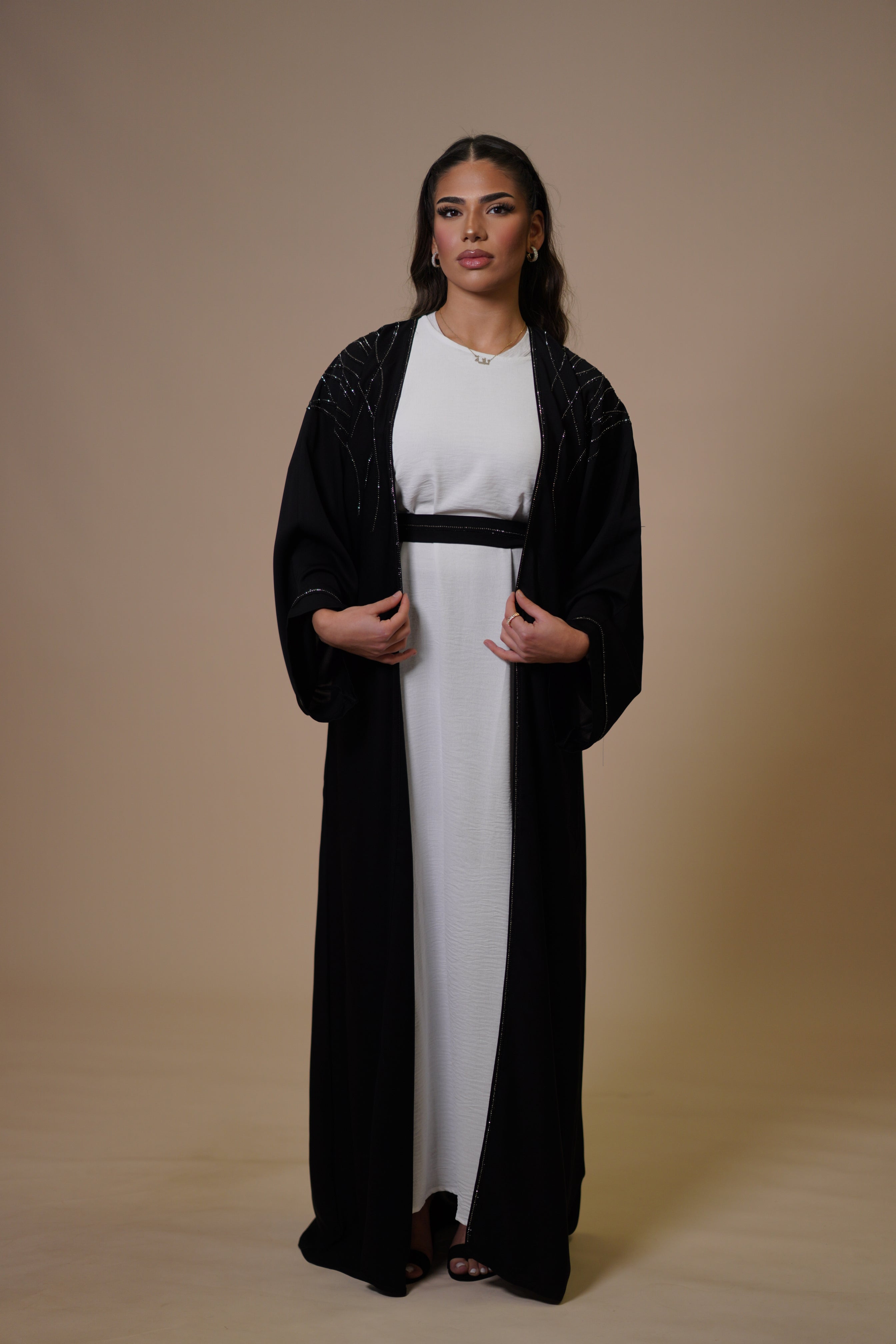 Emirate abaya- black