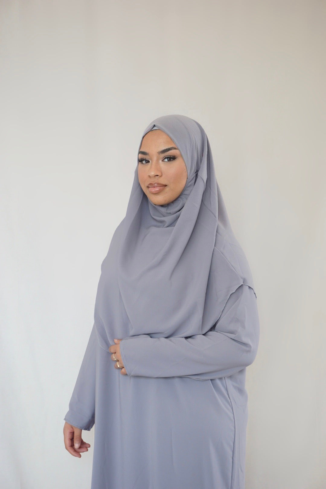 Medina Silk prayer dress - Lavender Grey