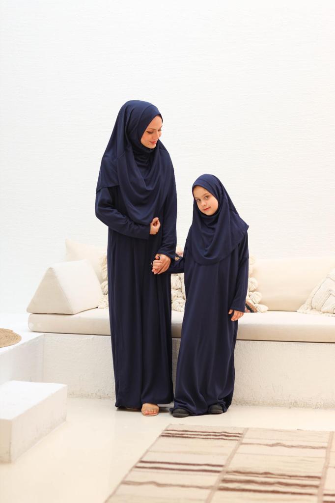 Medina Silk prayer dress - Royal Blue