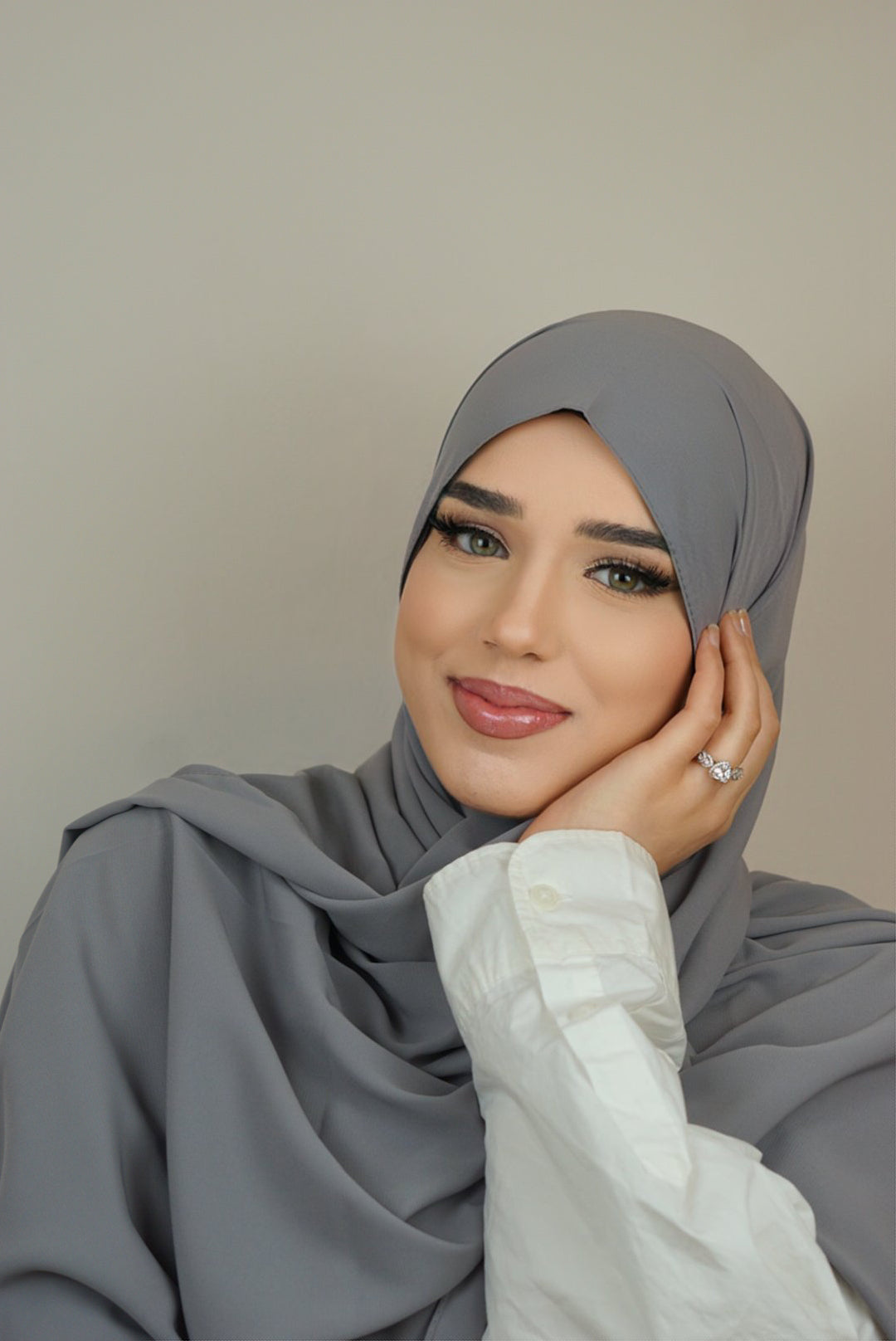 Medina Silk - Grey
