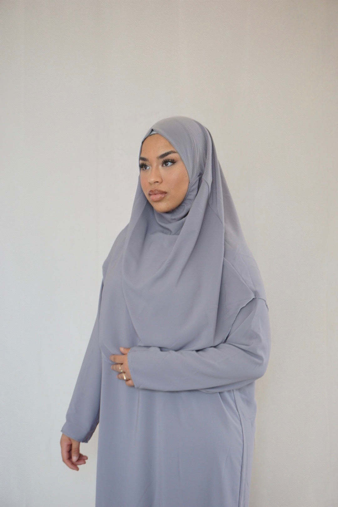 Medina Silk prayer dress - Lavender Grey